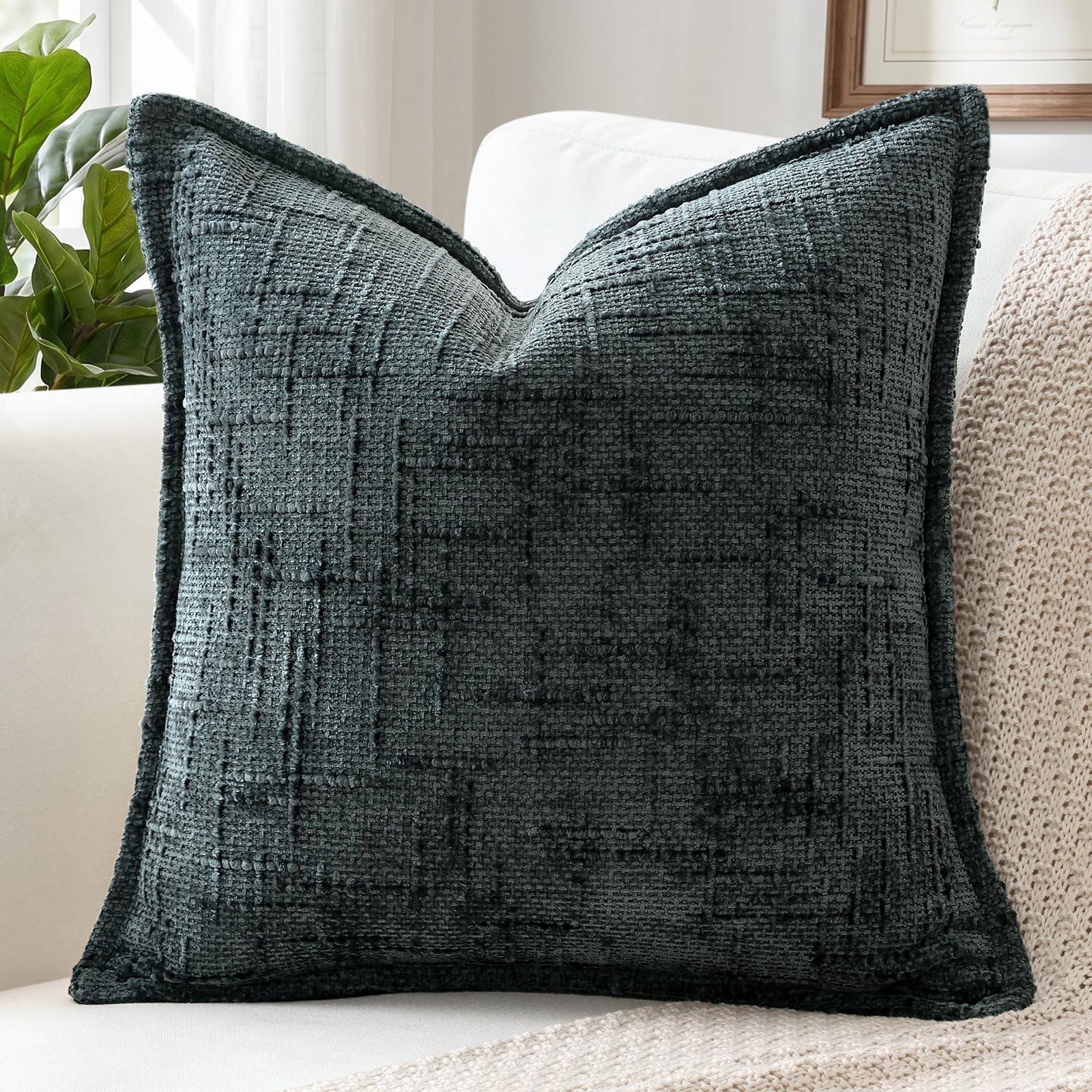 Sungeek Dark Grey Chenille Textured Decorative Cushion Cover, Soft Cozy Bound Edge Design Cushion Case, Solid Farmhouse Square Pillow Case for Couch Sofa Bed Living Room, 50x50cm