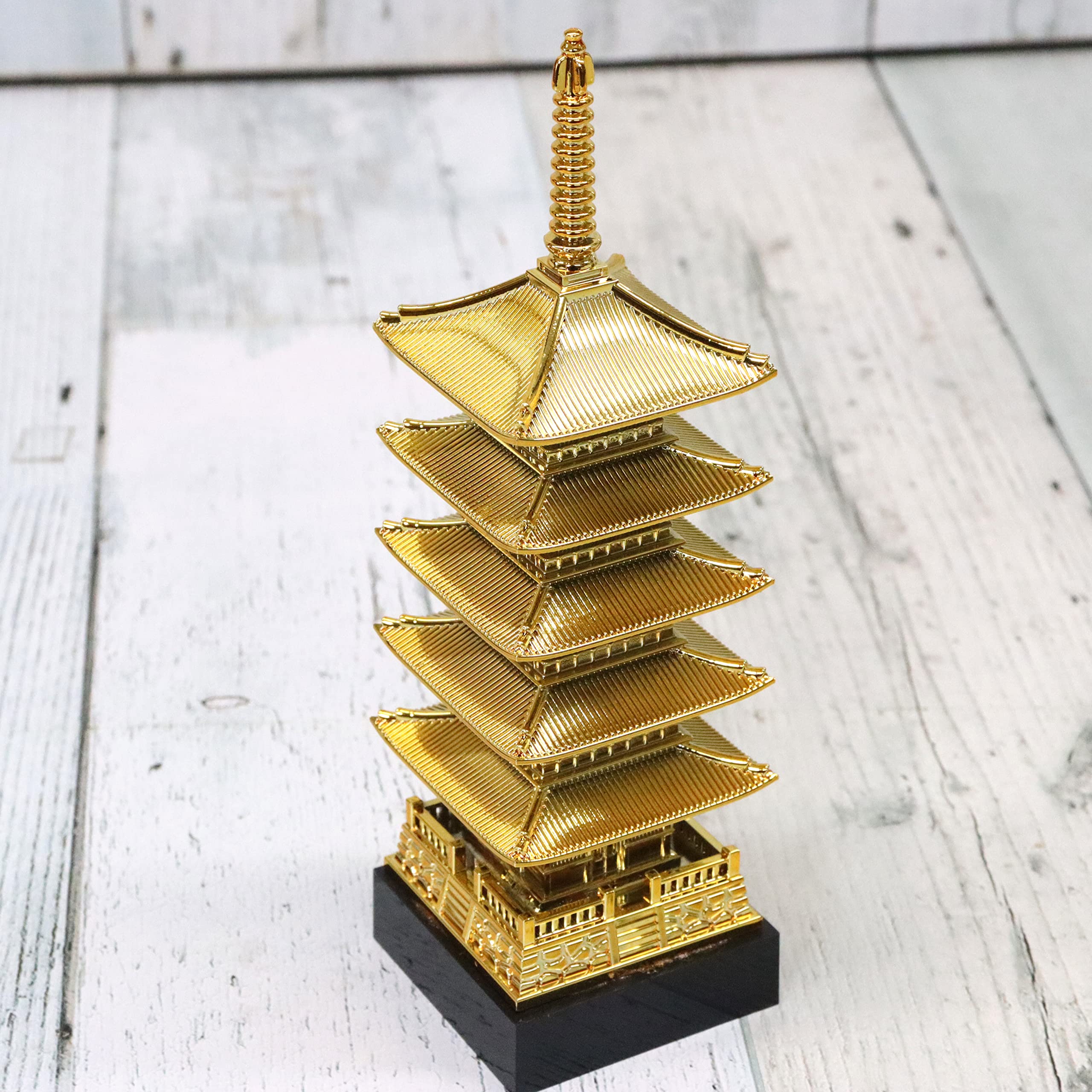 Amazon.co.jp: 日本製 五重塔 フィギュア 赤 全長17cm 日本のお土産