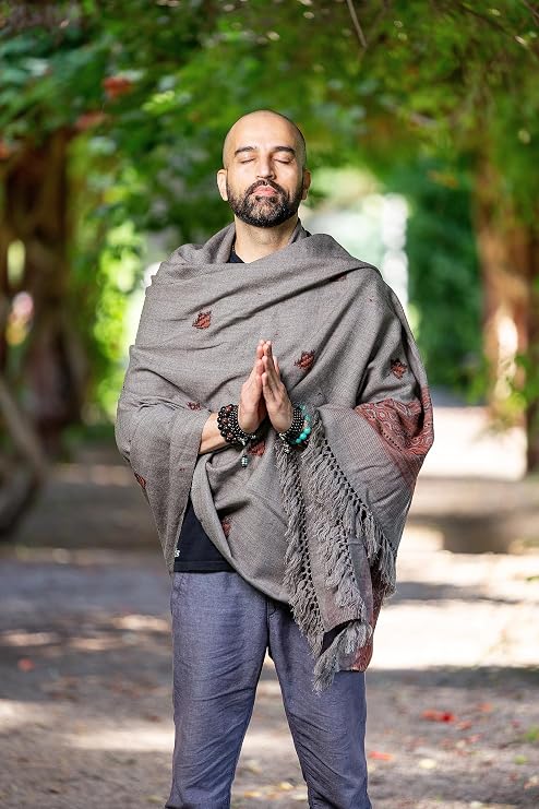 Exotic Vegan Meditation Shawl - Large Unisex Prayer Wrap, Oversize Scarf & Versatile Indian Style Blanket