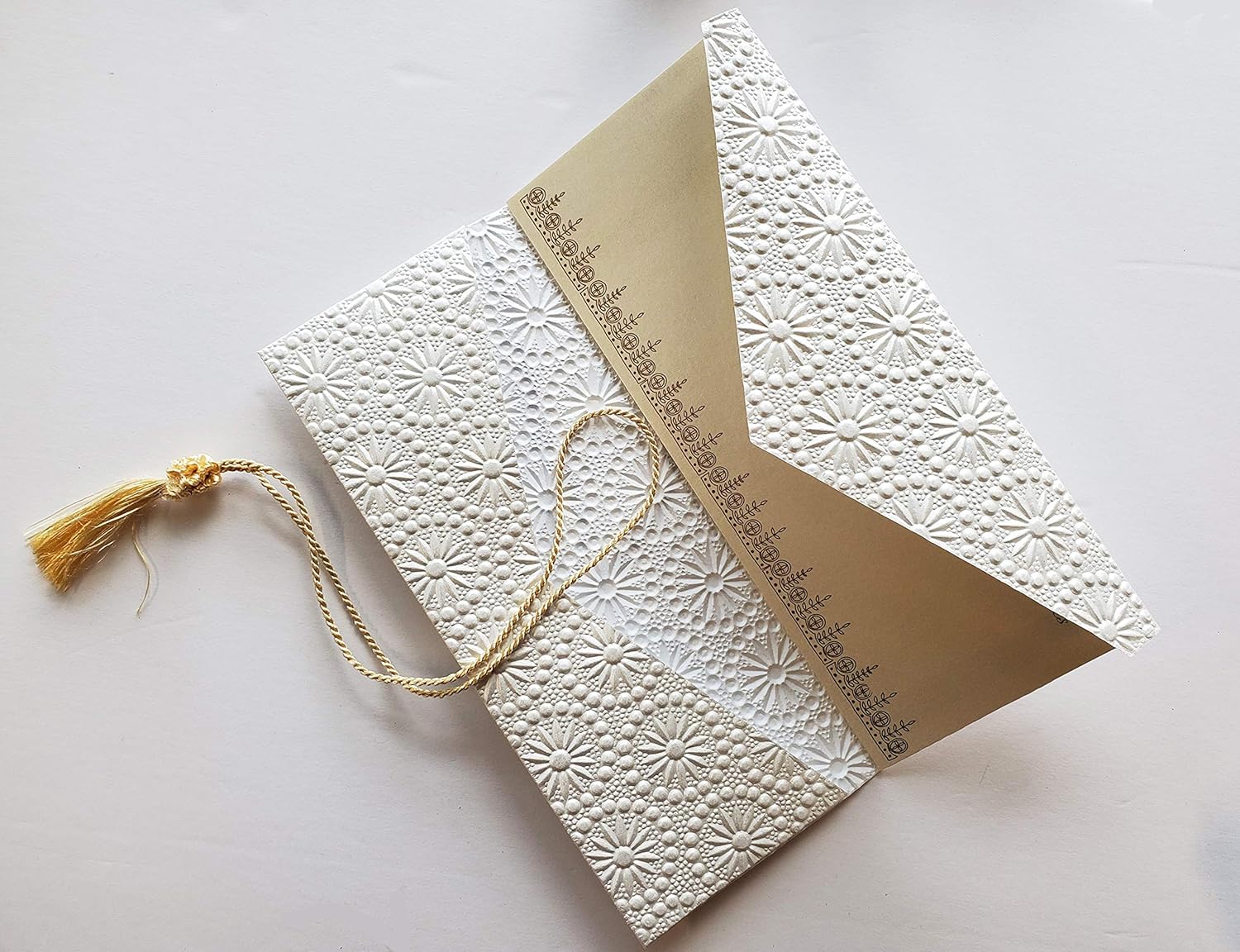Money Folders (Premium) for Cash Gift, Wedding Gifts, Travel ticket Gifts, Money Envelopes, Monetary Envelopes, Currency Envelopes - Set of 4
