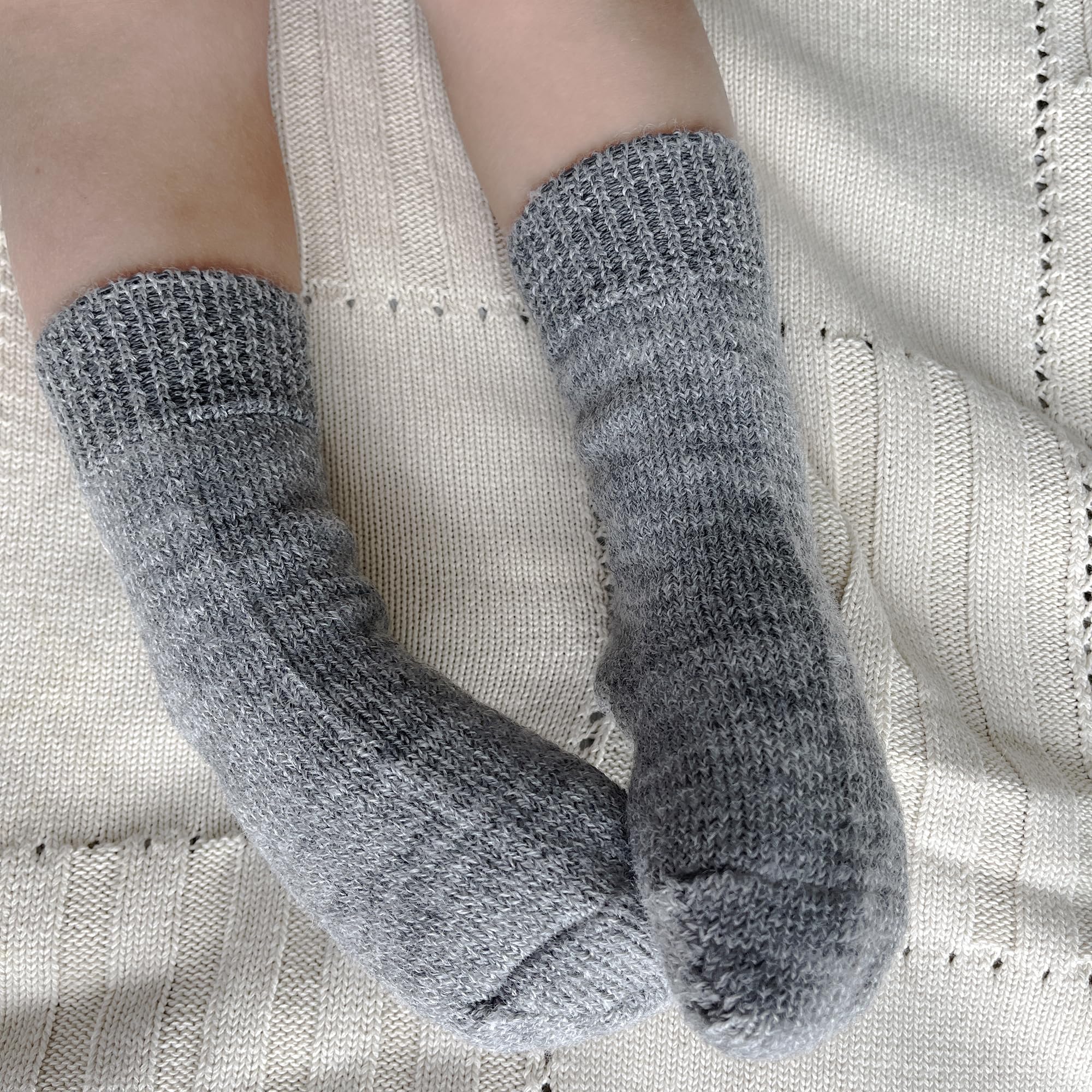Ecoable Kids Wool Socks: Pure Organic Virgin Wool Plush Socks for Girls and Boys, Size Baby – 8 Years (EU 15-17 | 3-6 Months, Grey, 1-pair)