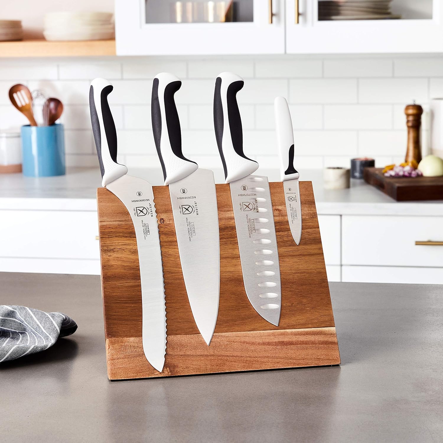 Mercer Culinary Millennia 5-Piece Magnetic Board Set Knife Block, White