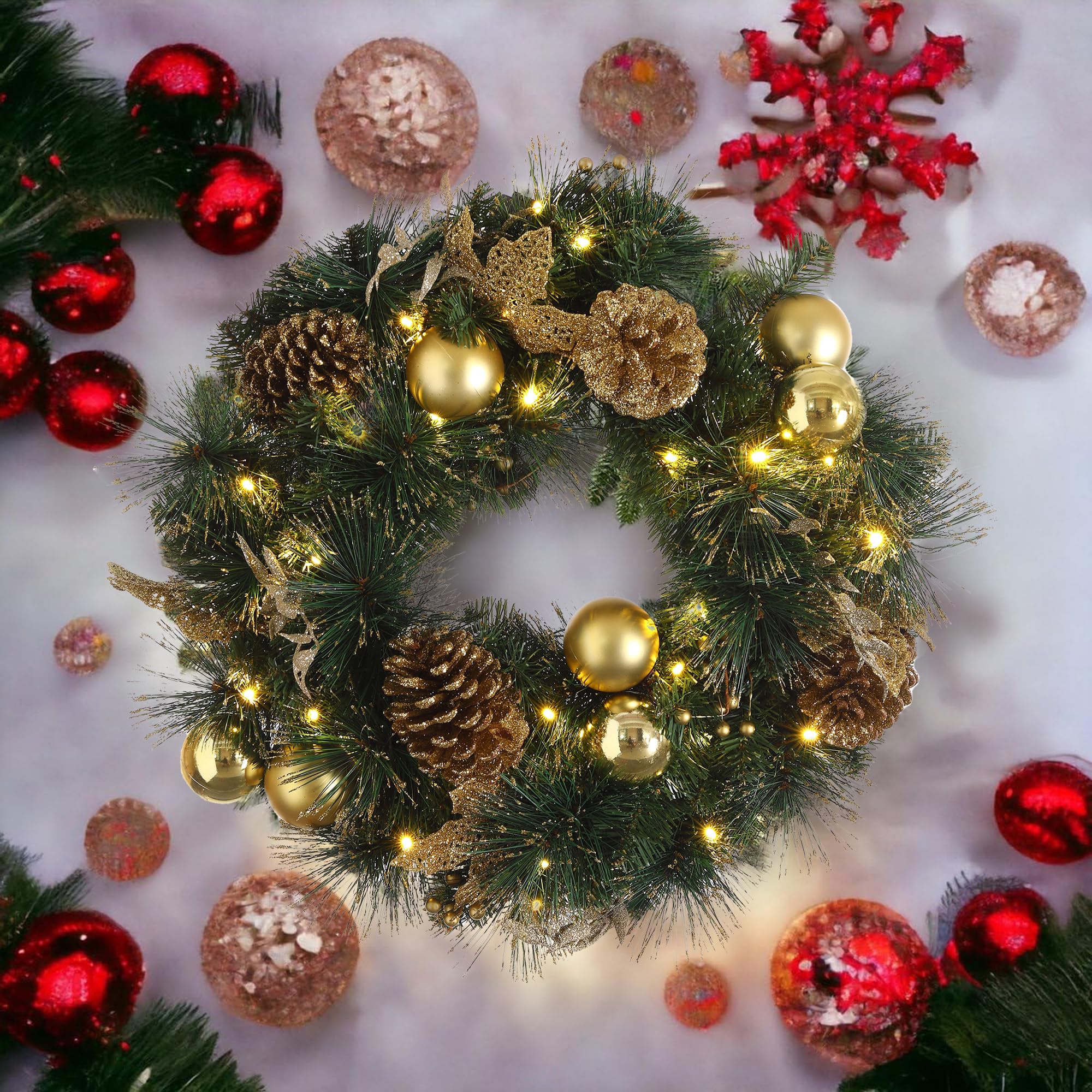 MeisterHome ® Künstlicher Weihnachtskranz Adventskranz für Tür Ø 50 cm - Weihnachtlicher Türkranz für Innen und Außen mit 35 LEDs, Timer und Gold Dekoration + Goldfarbener Aufhänger