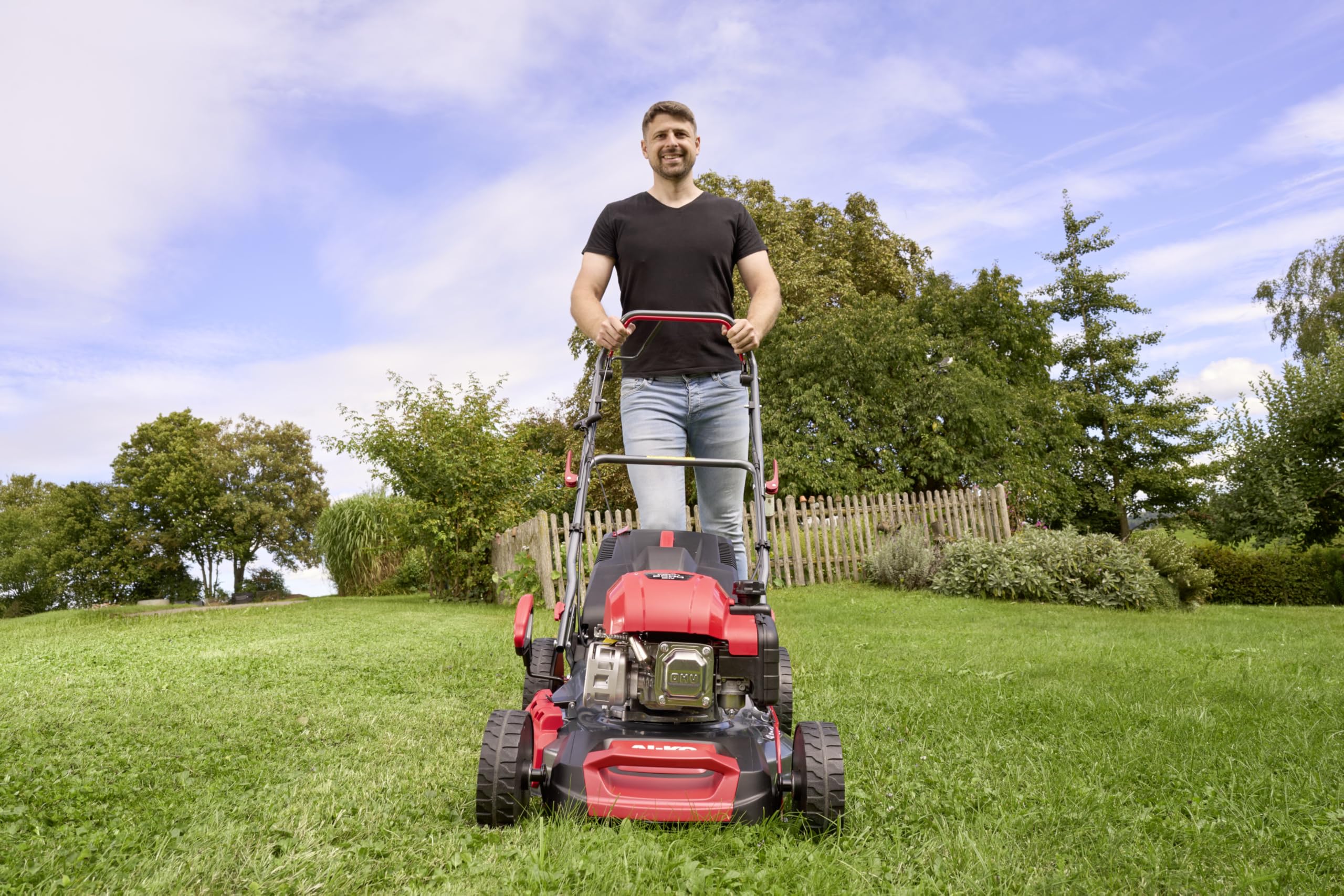 AL-KO Benzin-Rasenmäher Easy 4.66 SP-D, 46 cm Schnittbreite, 2.4 kW Motorleistung, 1-Gang Radantrieb, 4INONE function, Stahlblechgehäuse, für Rasenflächen bis 1400 m²