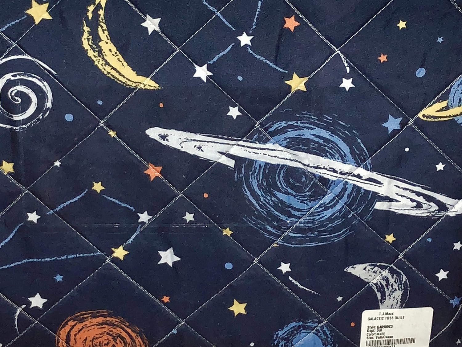 Amazon Com Max Studio Kids 4 Pc Planets Space Quilt Sheet Set Twin Size Set 4 Pc Set Home Kitchen