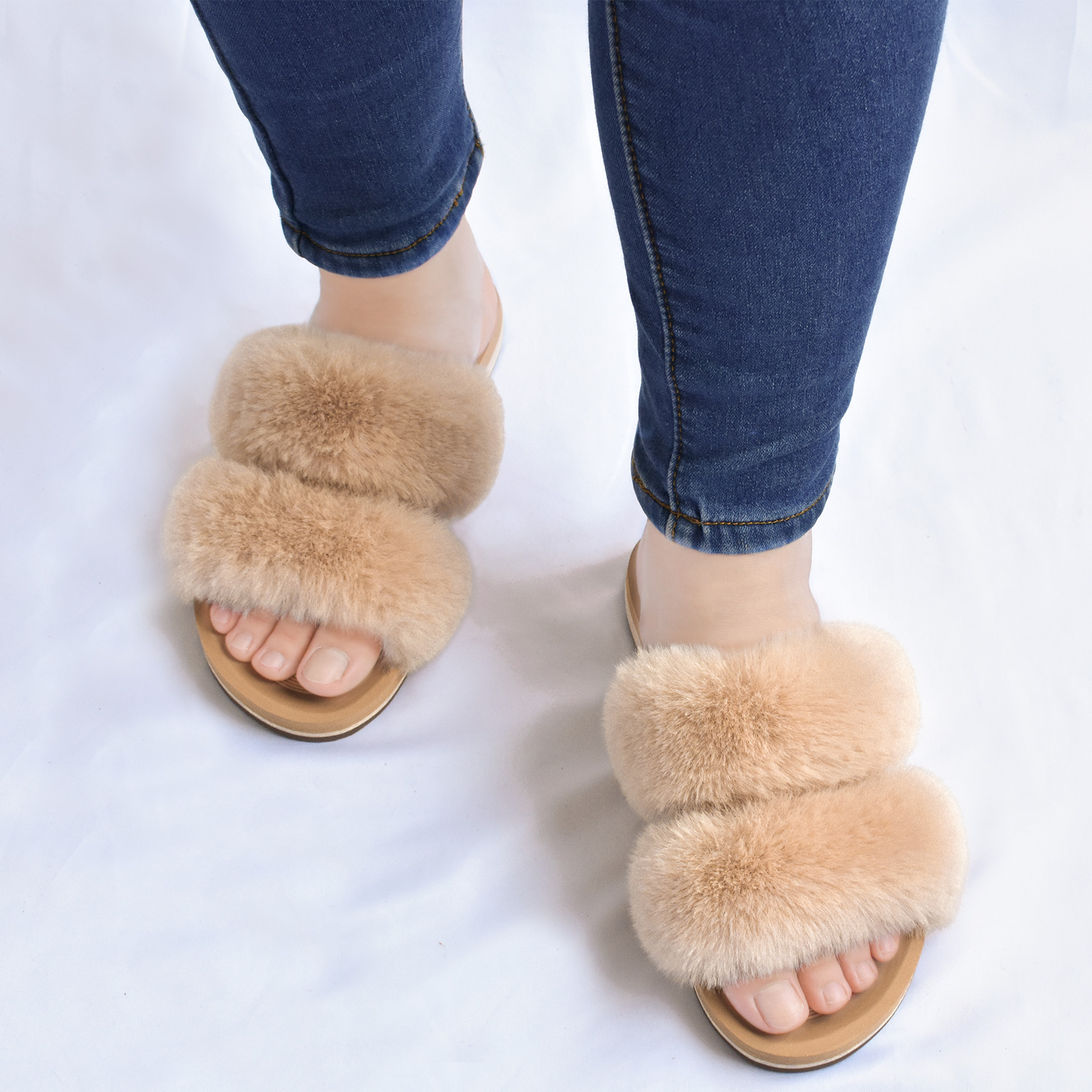 Pantoufles Ouvertes En Fourrure Pour Femmes • Chaussons Univers