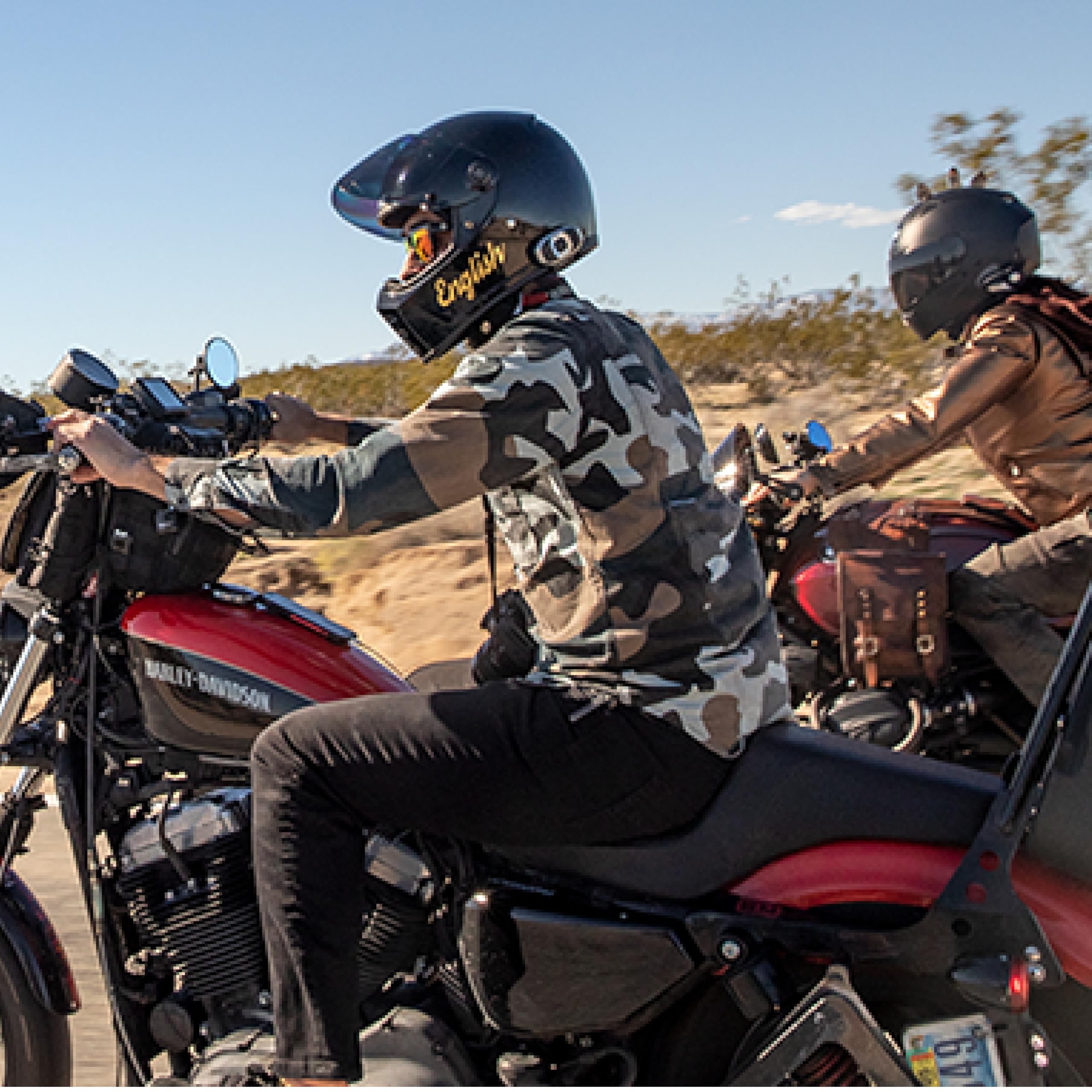 Sena SF4-02 Serie SF Sistema di Comunicazione Bluetooth per Moto con Doppi Altoparlanti, Citofono a 4 Voci