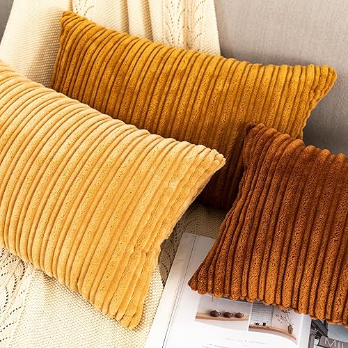Miniatura 3 de UGASa - Fundas de almohada de pana de terciopelo texturizado a rayas para sofá, 2 unidades, 20 pulgadas, color marrón