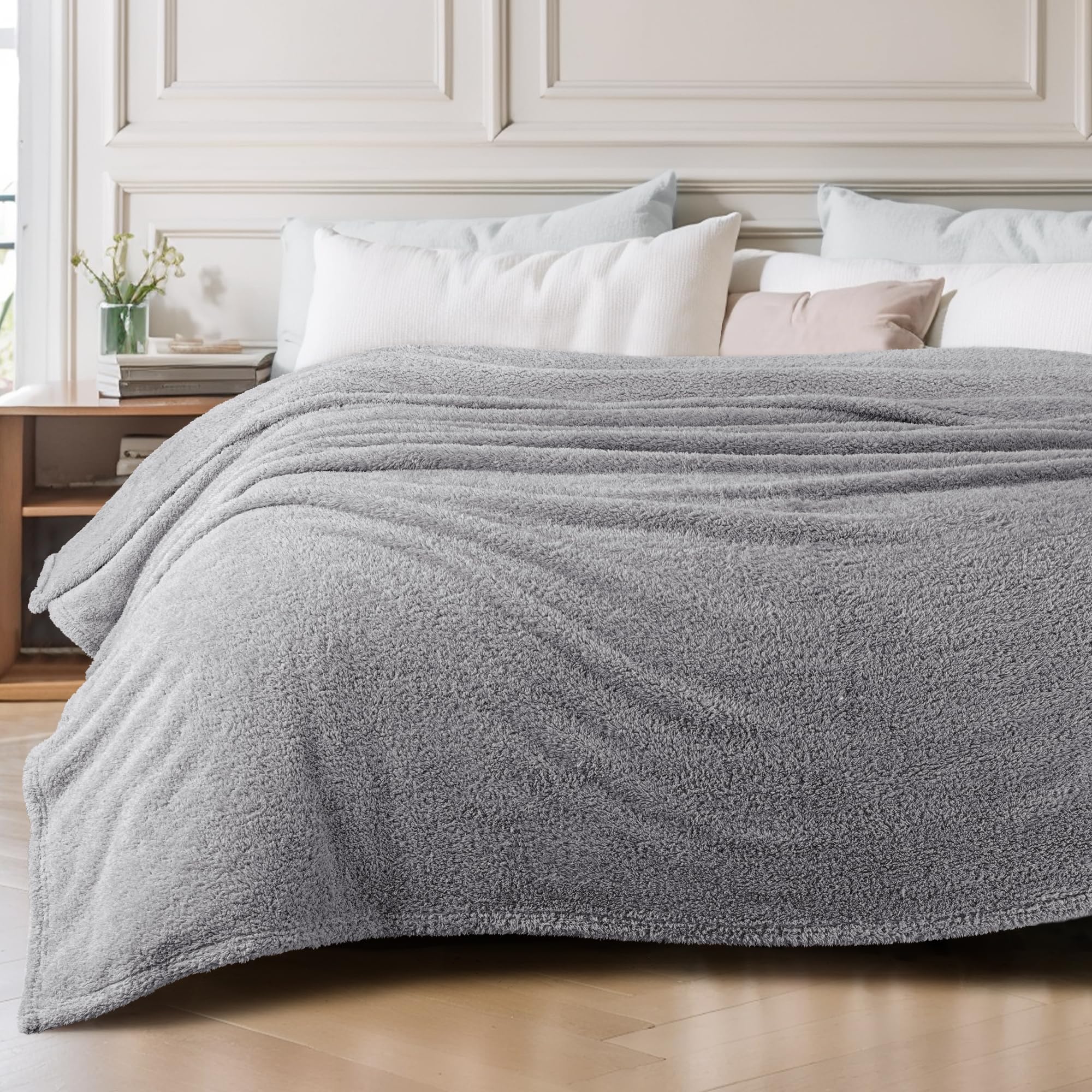 Exclusivo Mezcla Double Size Fleece Blanket for Bed Soft Lightweight and Fluffy Bed Blankets