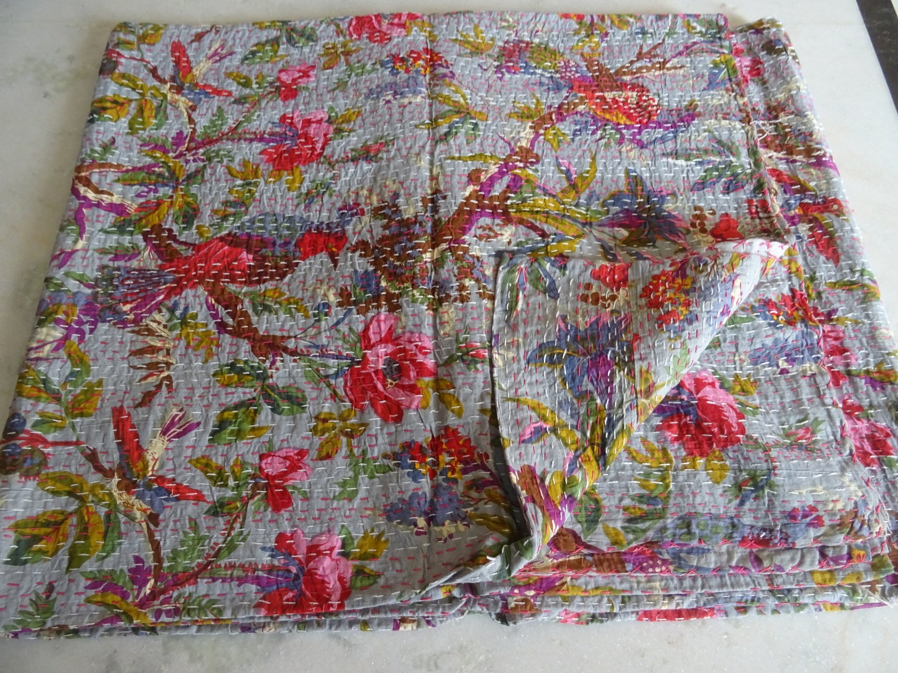 Manta Kantha para solucionar camas desordenadas con un cubrecama de algodón transpirable
