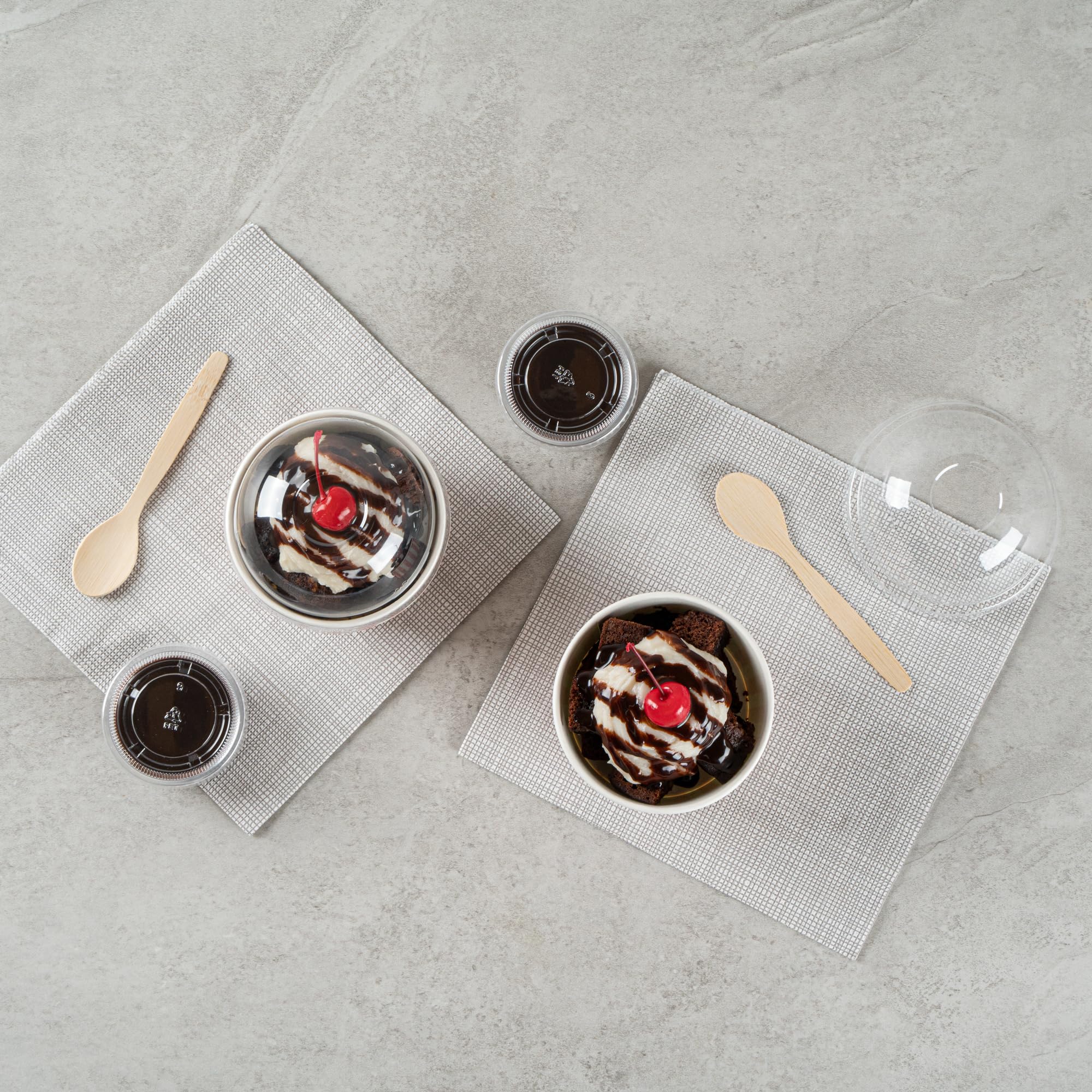 Restaurantware Coppetta - Vasos de postre de 8 onzas, 50 vasos desechables para helado, tapas se venden por separado, cuencos de papel FroYo resistentes, color rosa y blanco, para alimentos fríos y