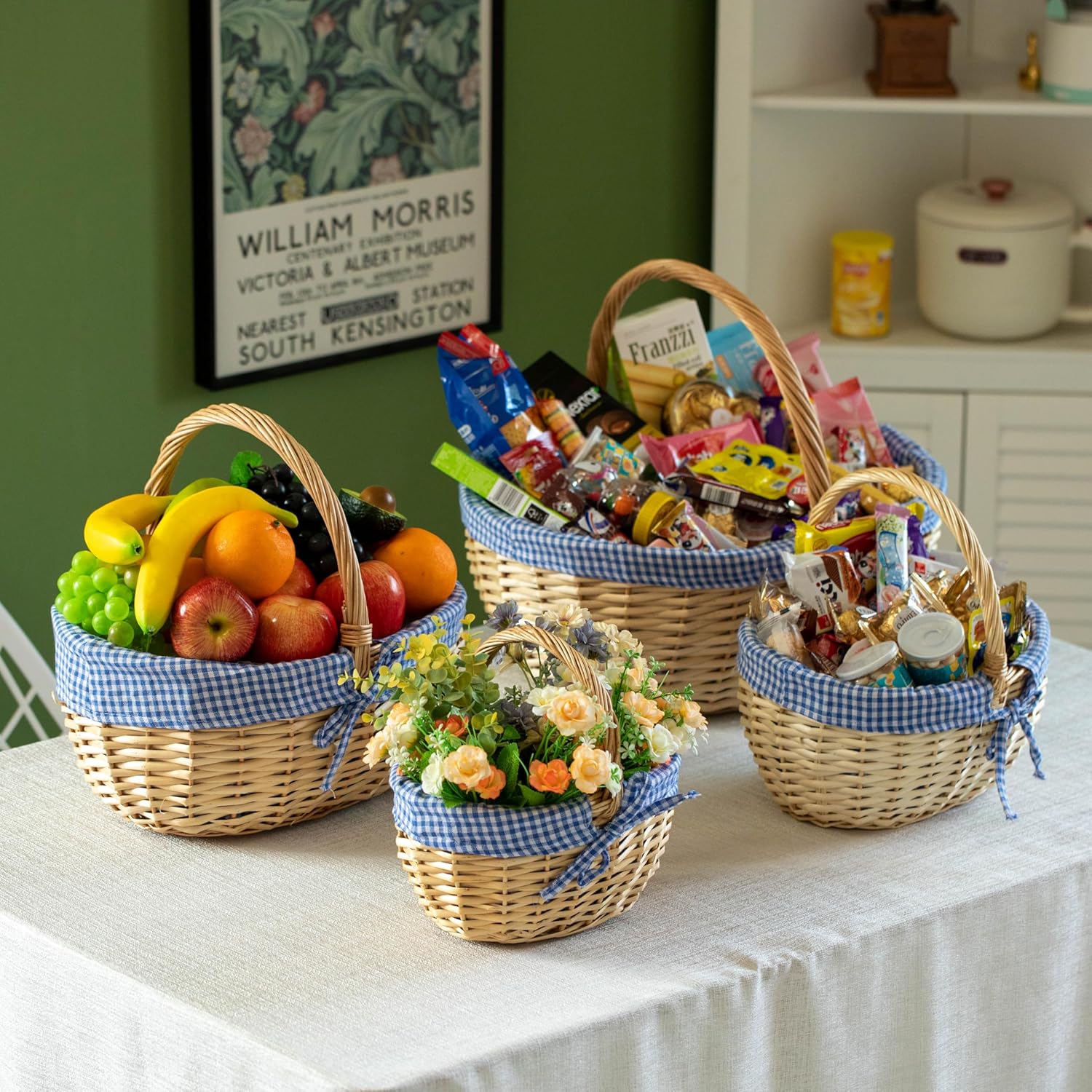 Wickerwise Picnic Basket with Handle and Washable Plaid Liner - Ideal for Outdoor Adventures, Photoshoots and Home Décor - Gift Basket for Weddings and Holidays Like Halloween, XL