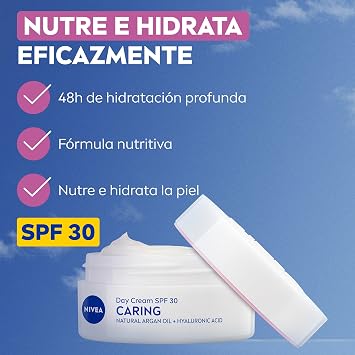 NIVEA Nourishing Day Cream - Moisturizing Face Cream - Moisturizes and Prevents Spots - Sun Protection PF30 - Almond Oil and Natural Magnolia Extract - Dry and Sensitive Skin - 50 ml
