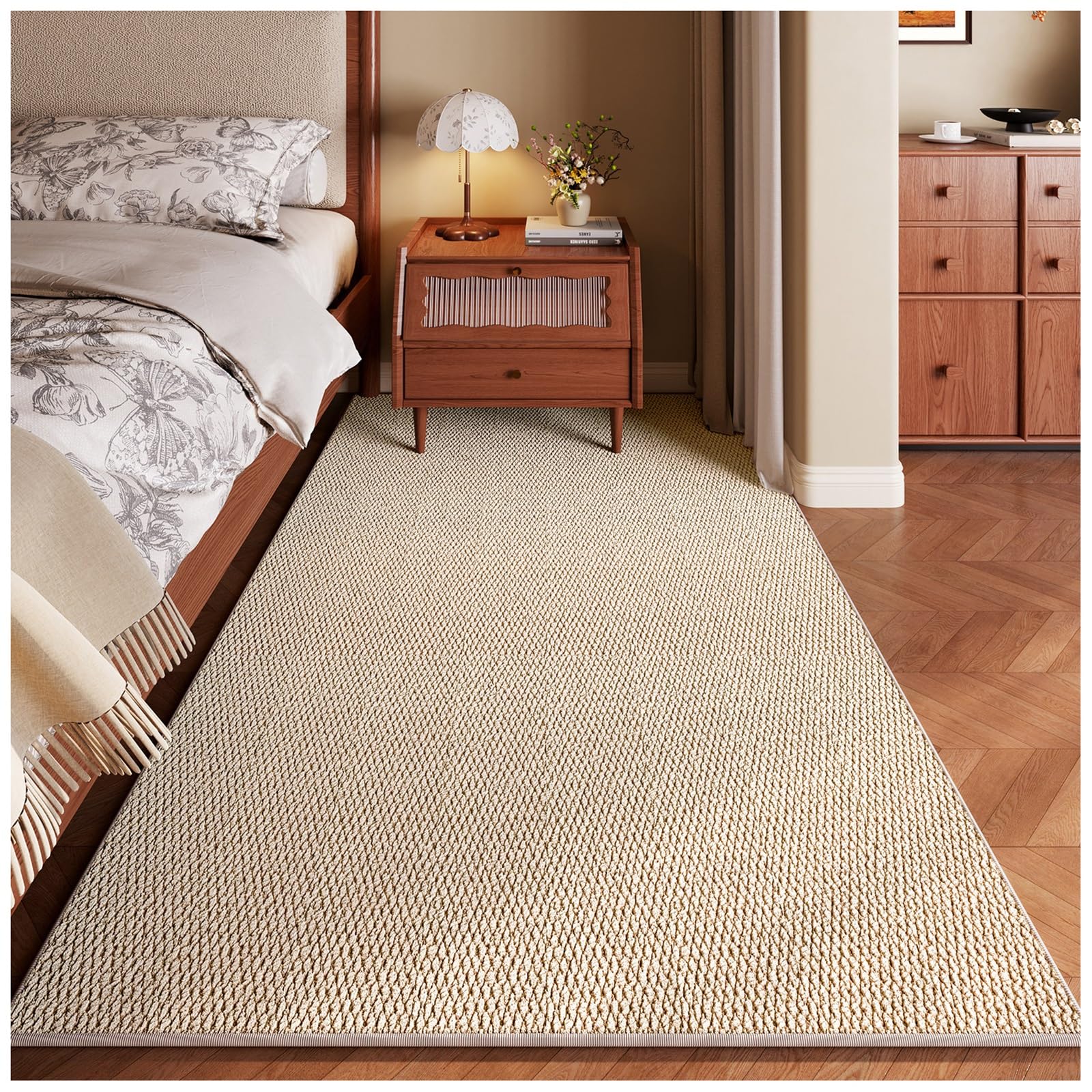 Tapis en sisal grand format antidérapant et lavable pour un salon chic