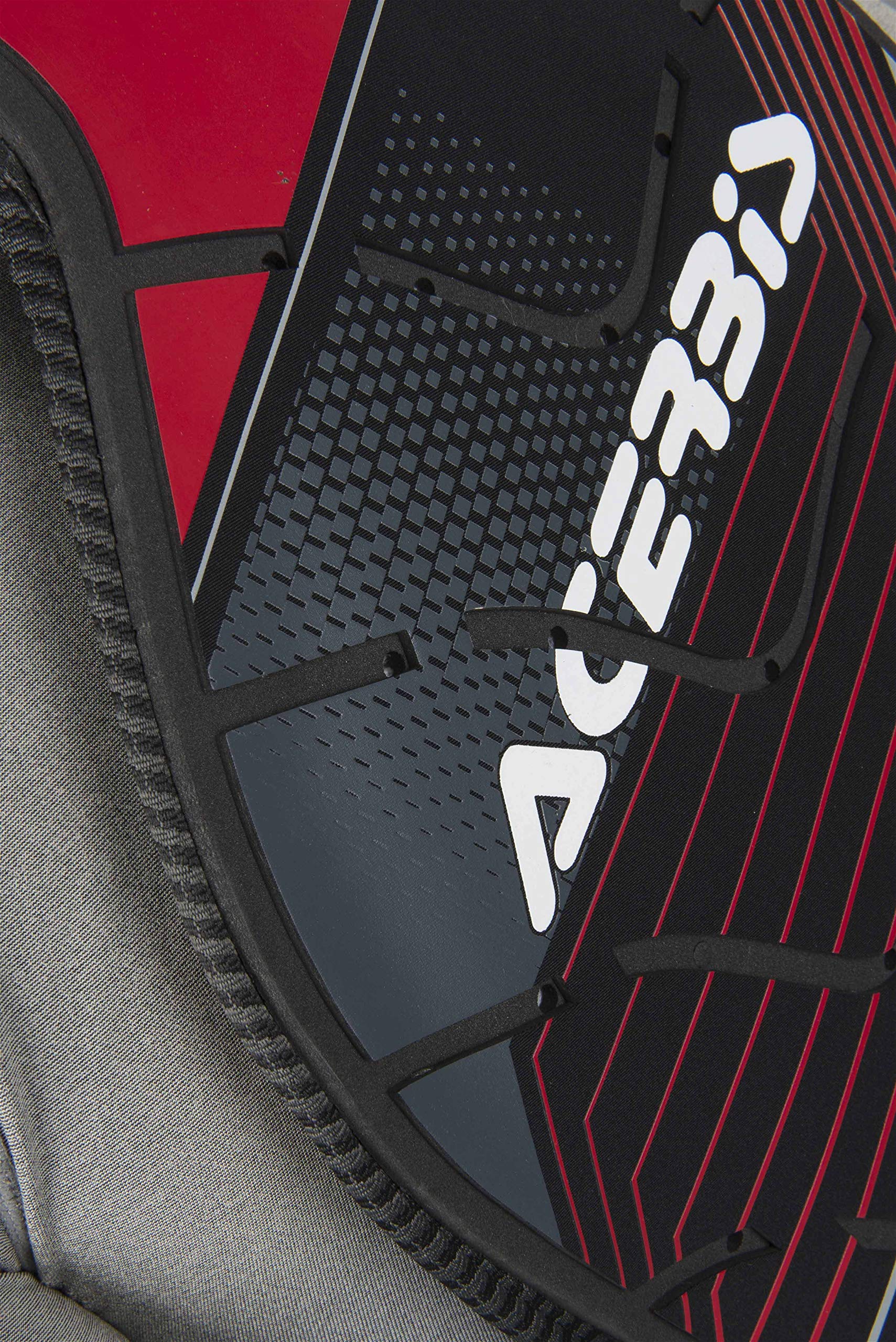 Acerbis, protezione posteriore confortevole