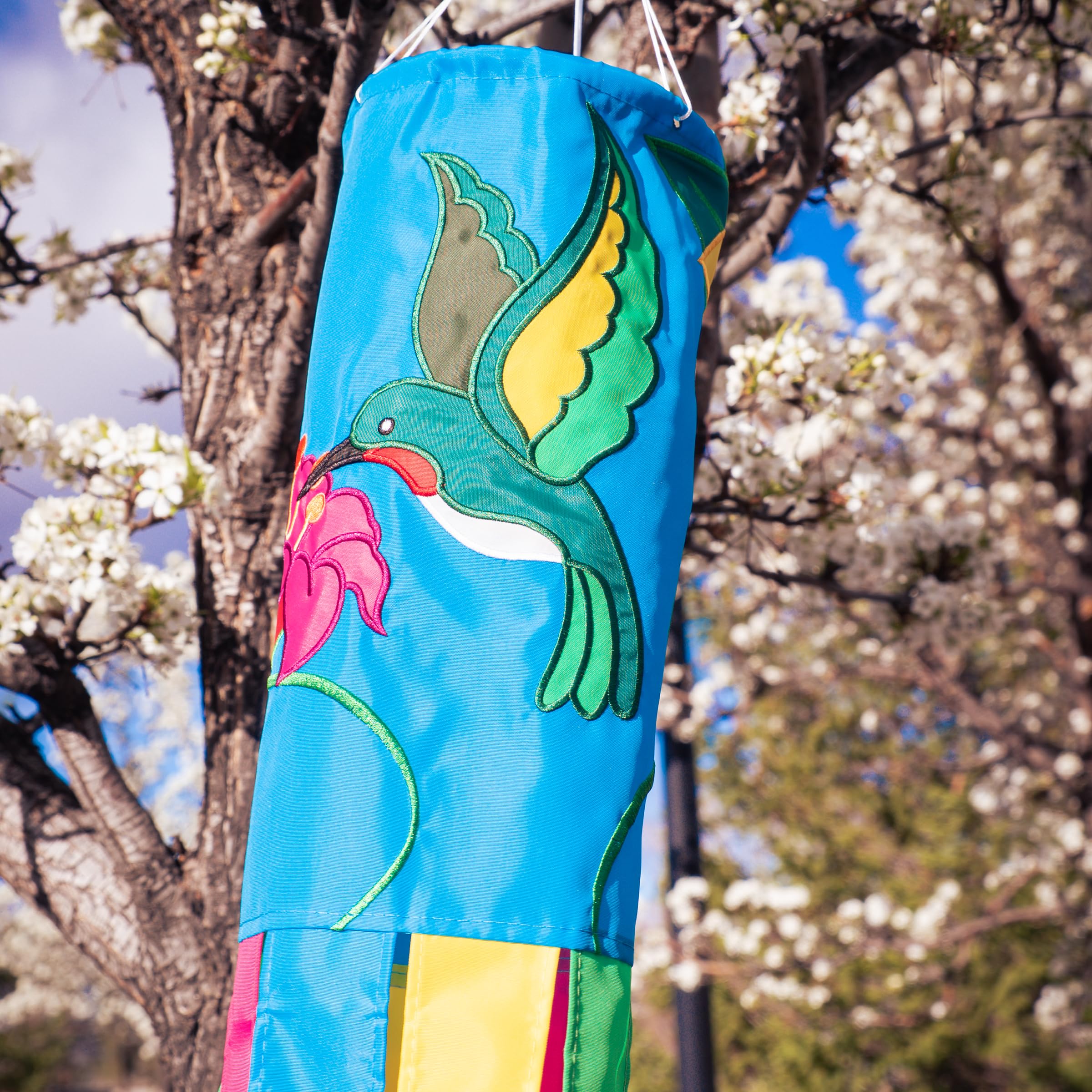 Amazon.com: In the Breeze 4146 — Hummingbird 40-inch Windsock