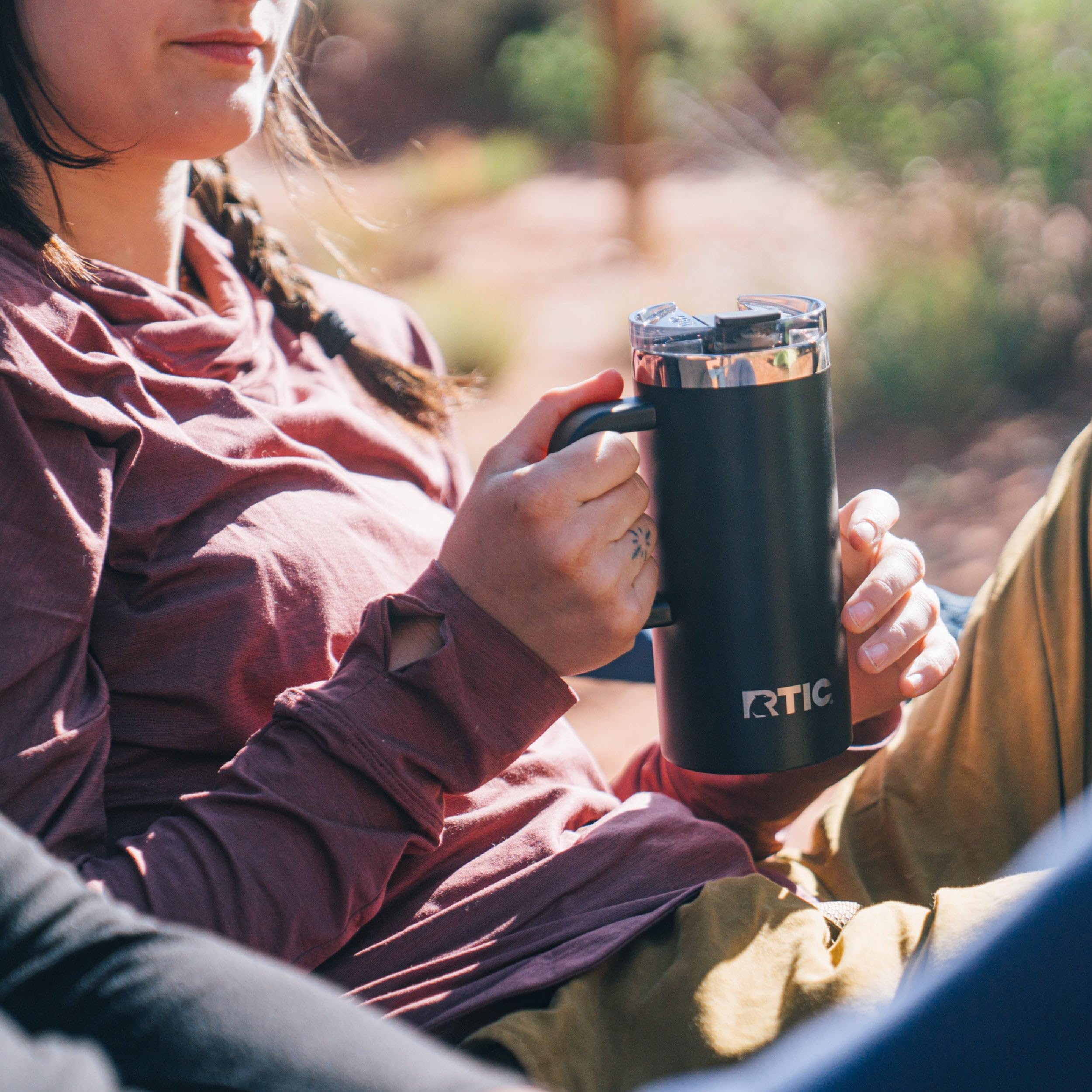 Amazon.com: RTIC 20oz Road Trip Travel Mug with Lid and Handle
