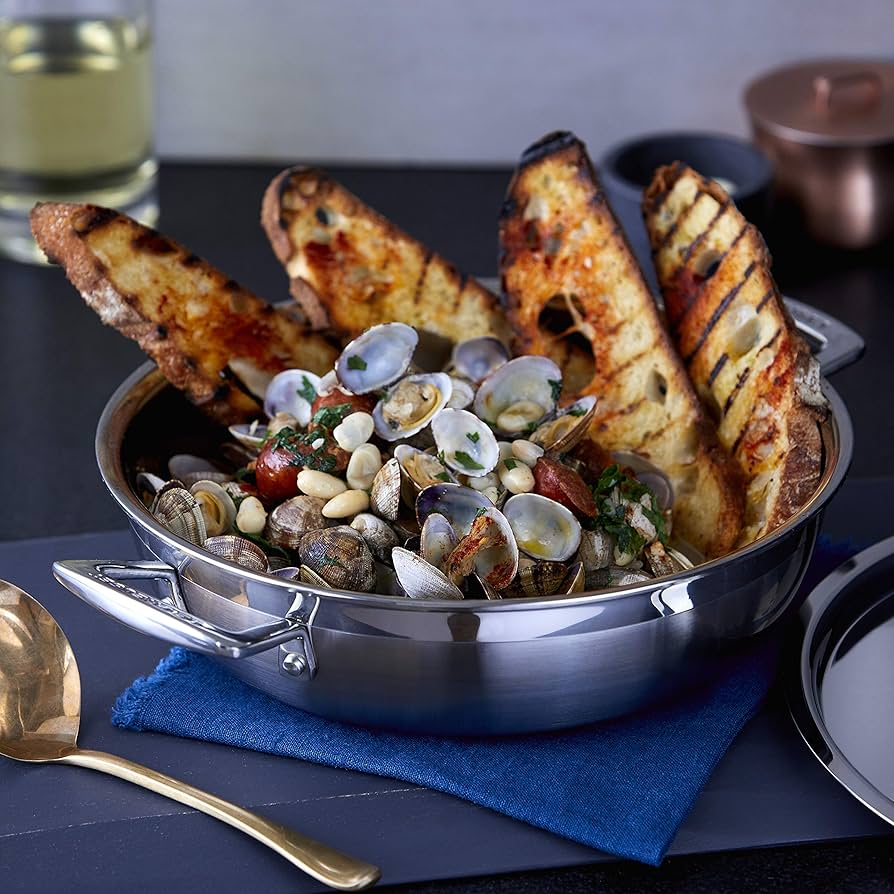 ★*×様 未使用LE CREUSET ルクレーゼ シャロウキャセロール 30cm Amazon | LE CREUSET トリプライ ステンレススチール シャロー