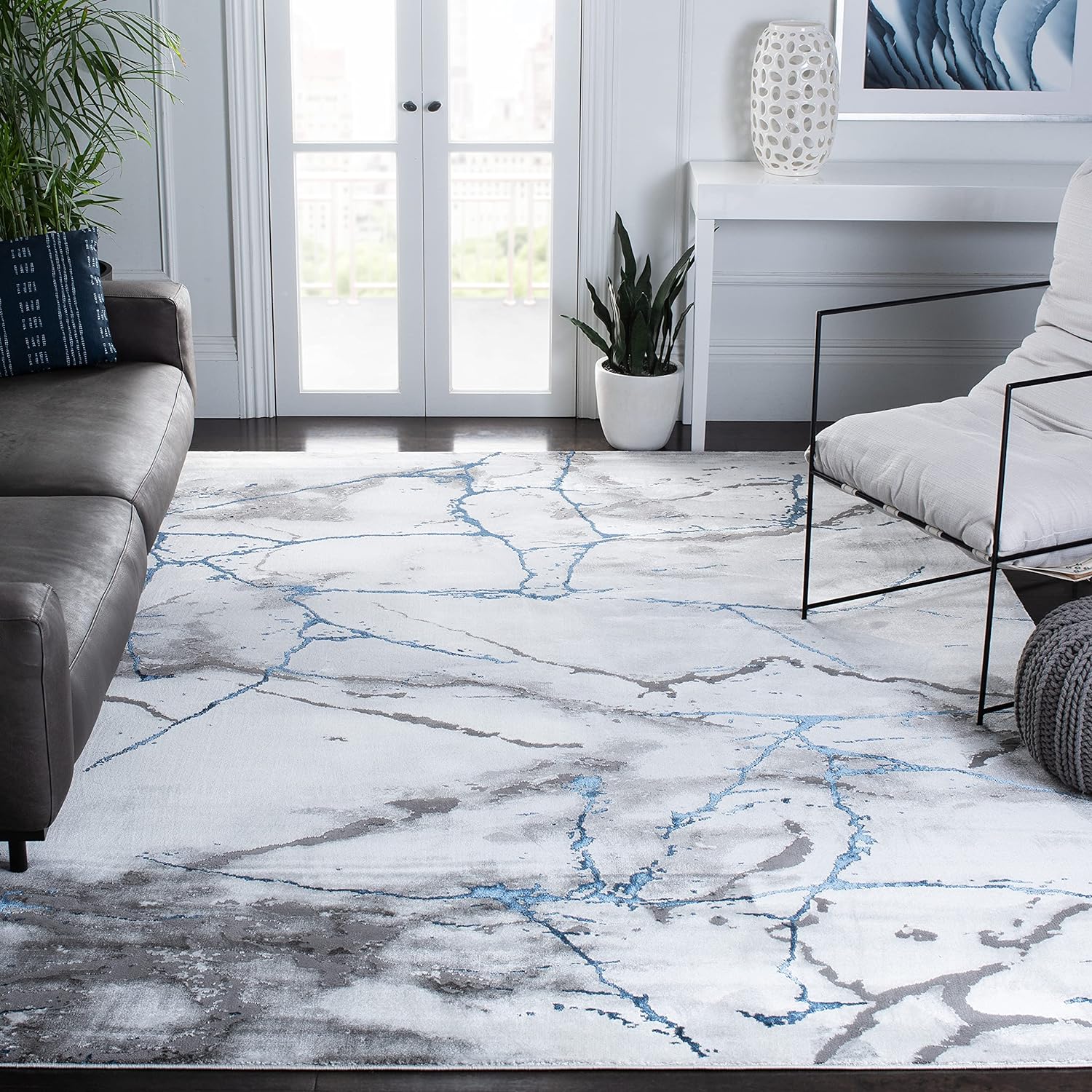 Sapphire Swirl 6'7" Square Synthetic Easy-Care Area Rug