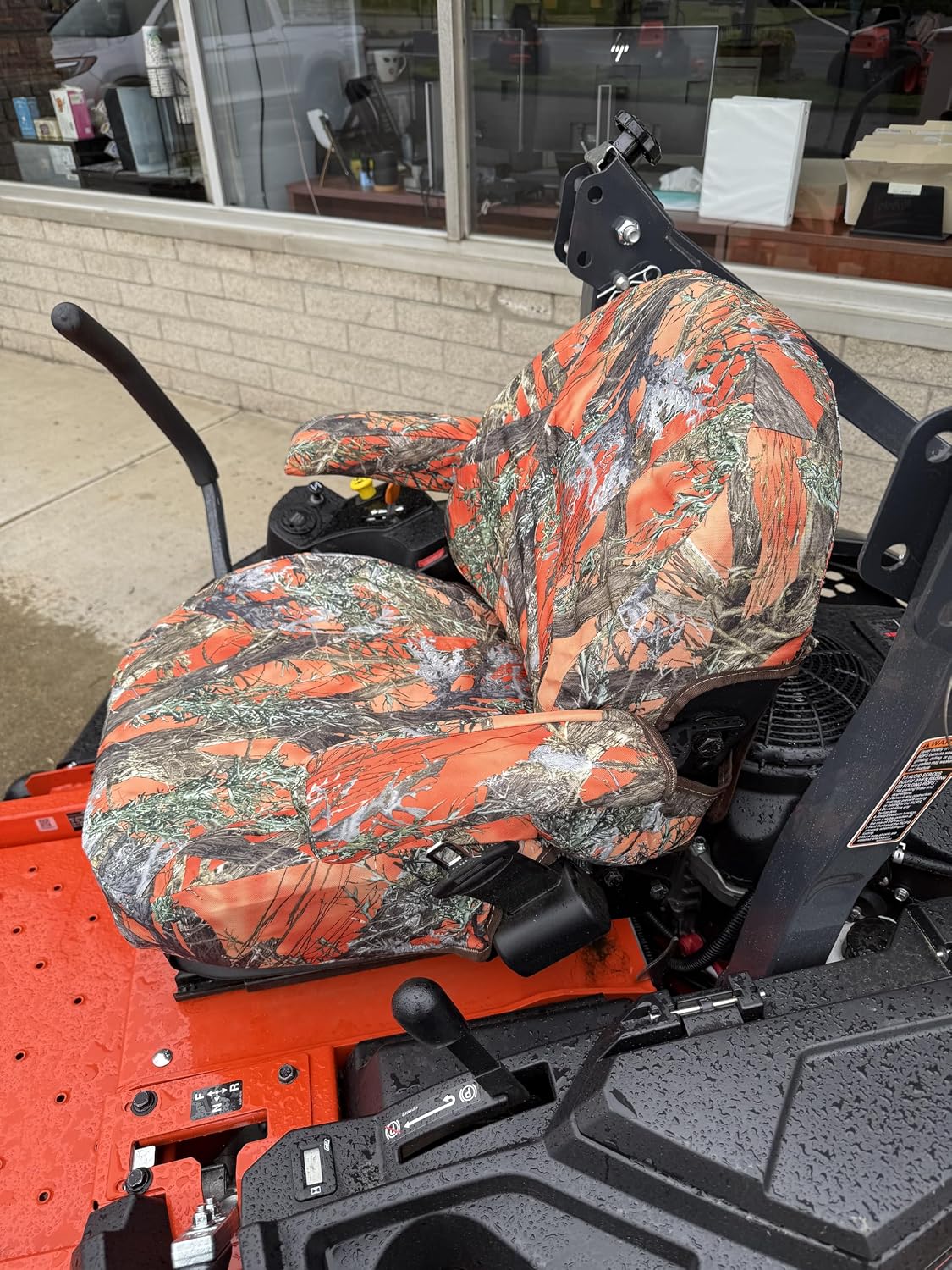 Durafit Seat Covers, Custom Fit Kubota Seat Cover for KUBOTA 200 Series/KIOTI/Ferris 500/700 Models/SCAG Patriot and Freedom Z ZR Zero Turn Mowers Z252 Series in Orange