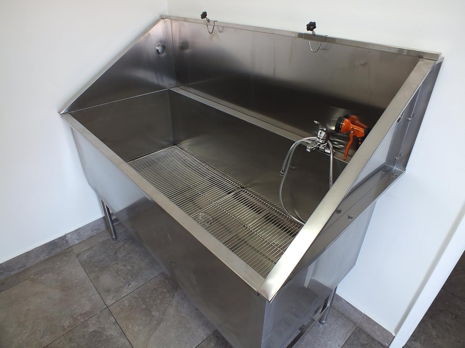Stainless steel bathing tub
