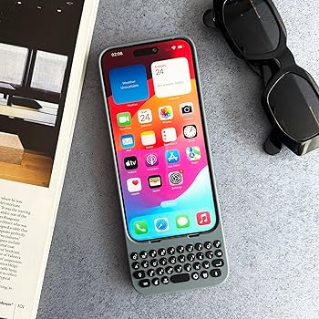 Amazon.co.jp: Clicks(クリックス) iPhone 15 Pro Max 用 キーボード