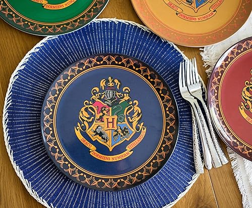 Miniatura 2 de Silver Buffalo Harry Potter Hogwarts Crest Solid Diamond Pattern Juego de 4 platos de melamina de 10 pulgadas