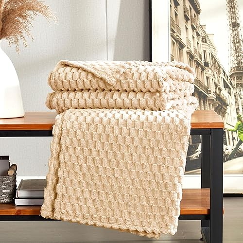 Miniatura 4 de Manta decorativa de forro polar suave para sofá de 50 x 60 pulgadas, lujosa manta de franela de terciopelo con patrón 3D para dormitorio, manta