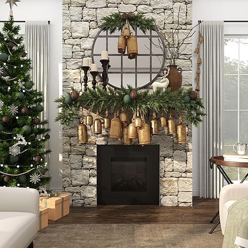 Miniatura 14 de Deco 79 Campanas decorativas de metal rústico, 3 piezas, tamaño pequeño, bronce