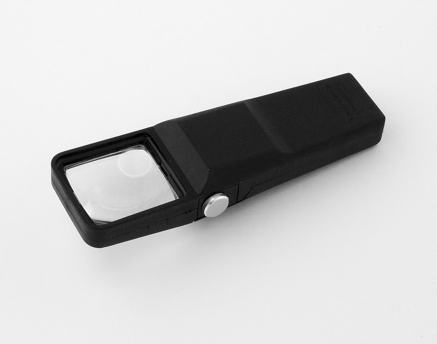 5X LIGHTED POCKET MAGNIFIER with 4X LENS and 8X BIFOCAL