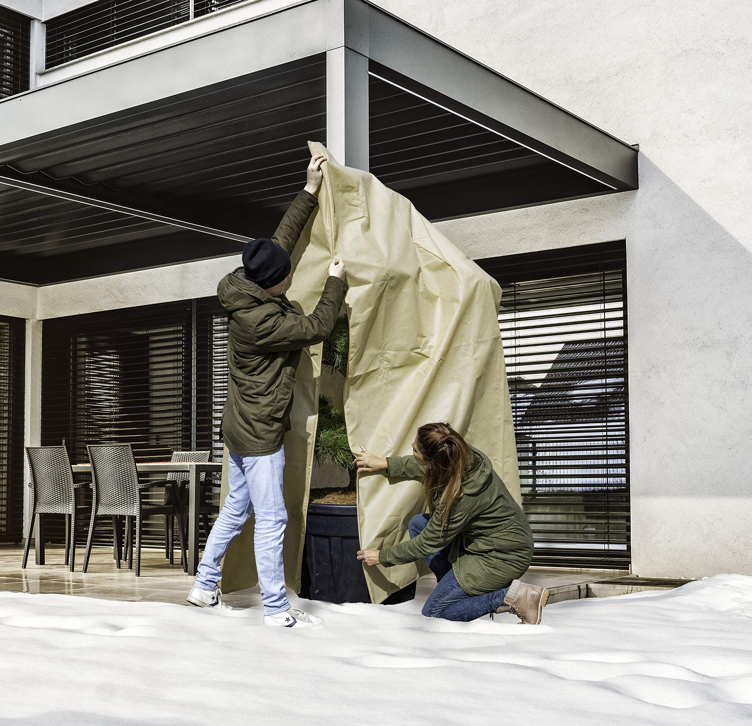 Windhager SUPERPROTECT XXXL Wintervlies – 3,9 X 3,5 M, Met Trekkoord En Ritssluiting, Vorstbescherming Voor Planten En Bomen