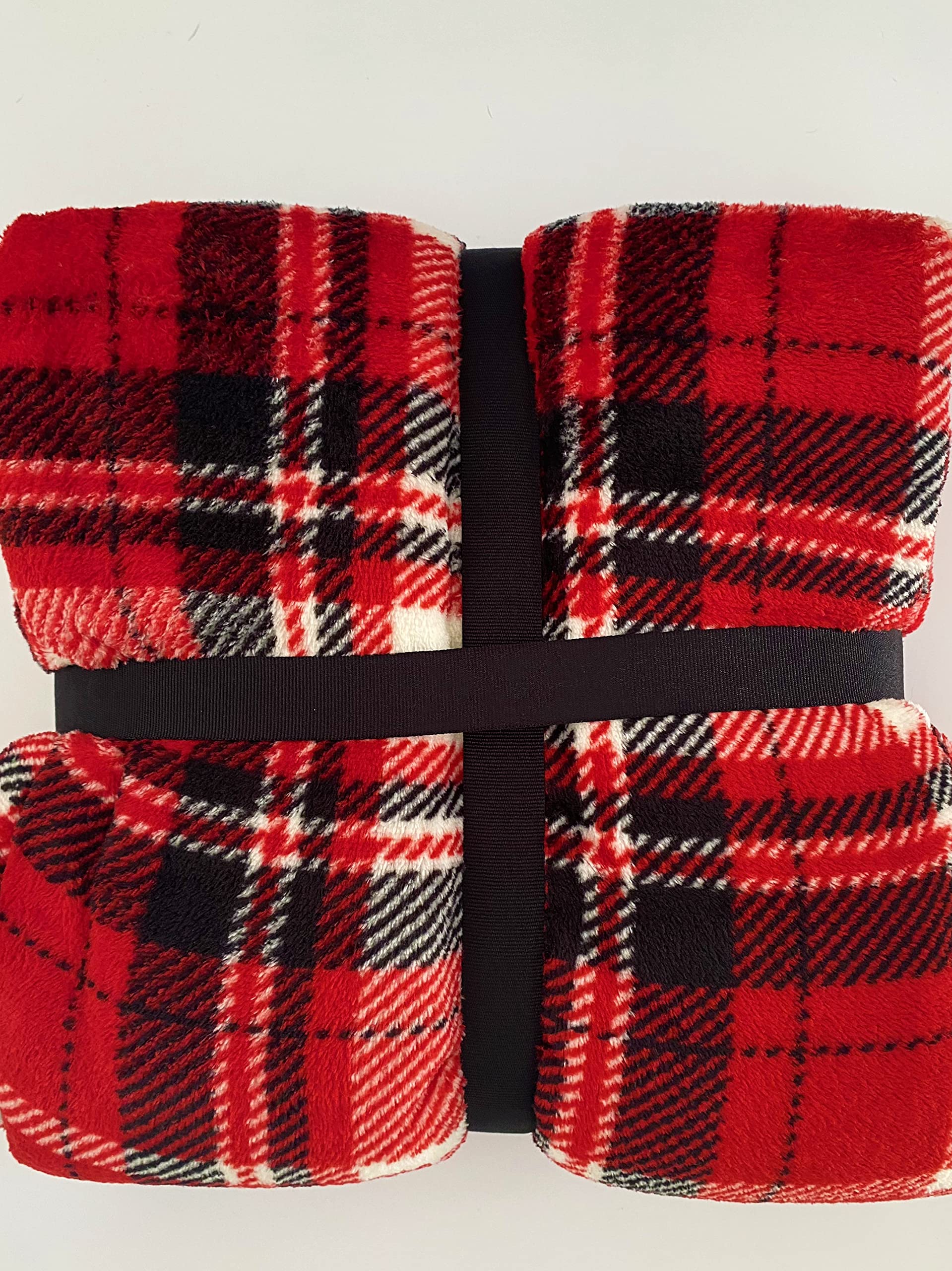 Berkshire BlanketLusterSoft Velvetloft Throw Red Traditional Plaid