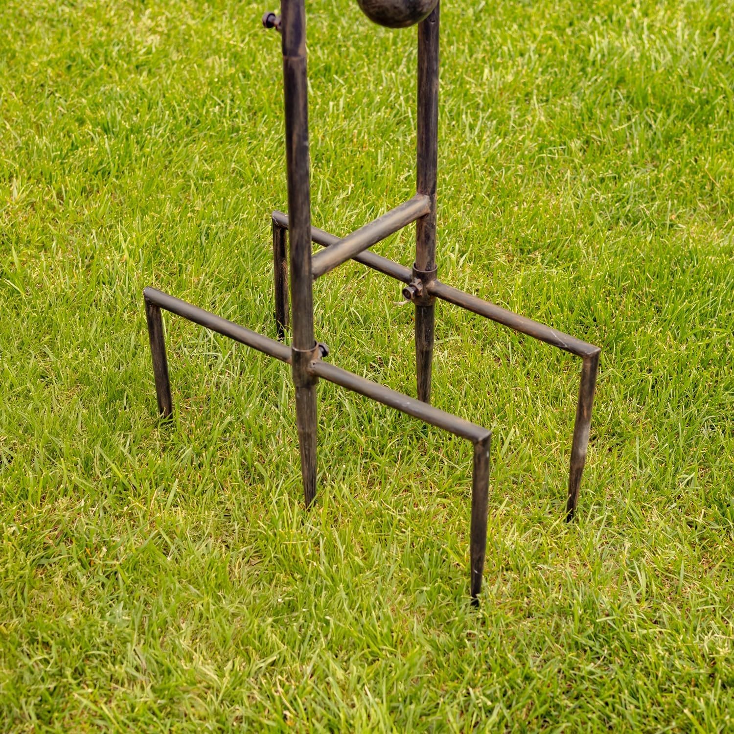 Large Rocking Animals with Flapping Wings Garden Stakes (Antique Pink, Flying Pig)