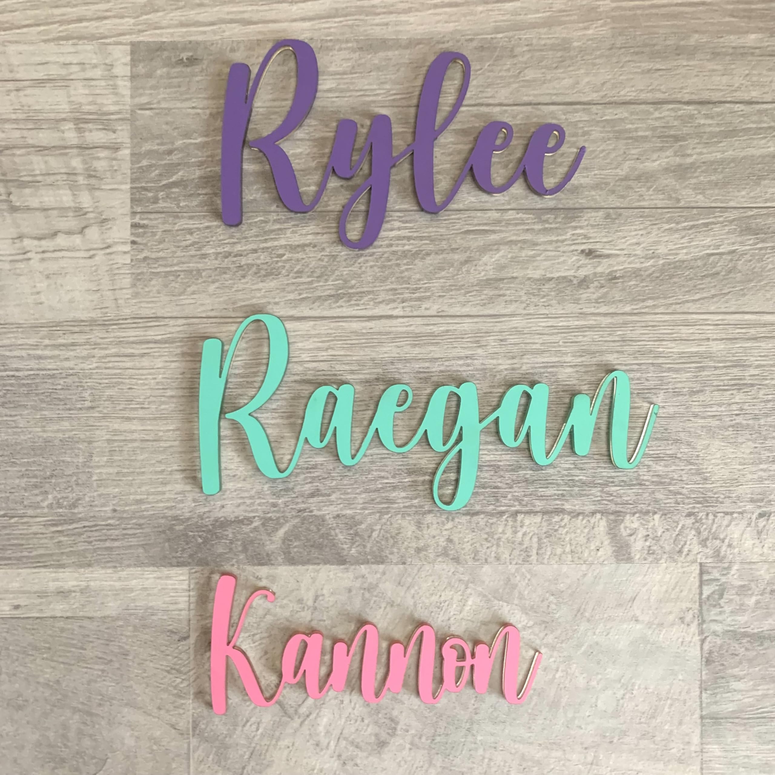 Panneau de Naissance Personnalisé en Bois 3D avec Fleurs – Plaque Prénom Bébé – Annonce de Naissance Unique – Cadeau Nouveau-né – Décoration Chambre Bébé - Accessoires photo pour l'hôpital (Design 1)