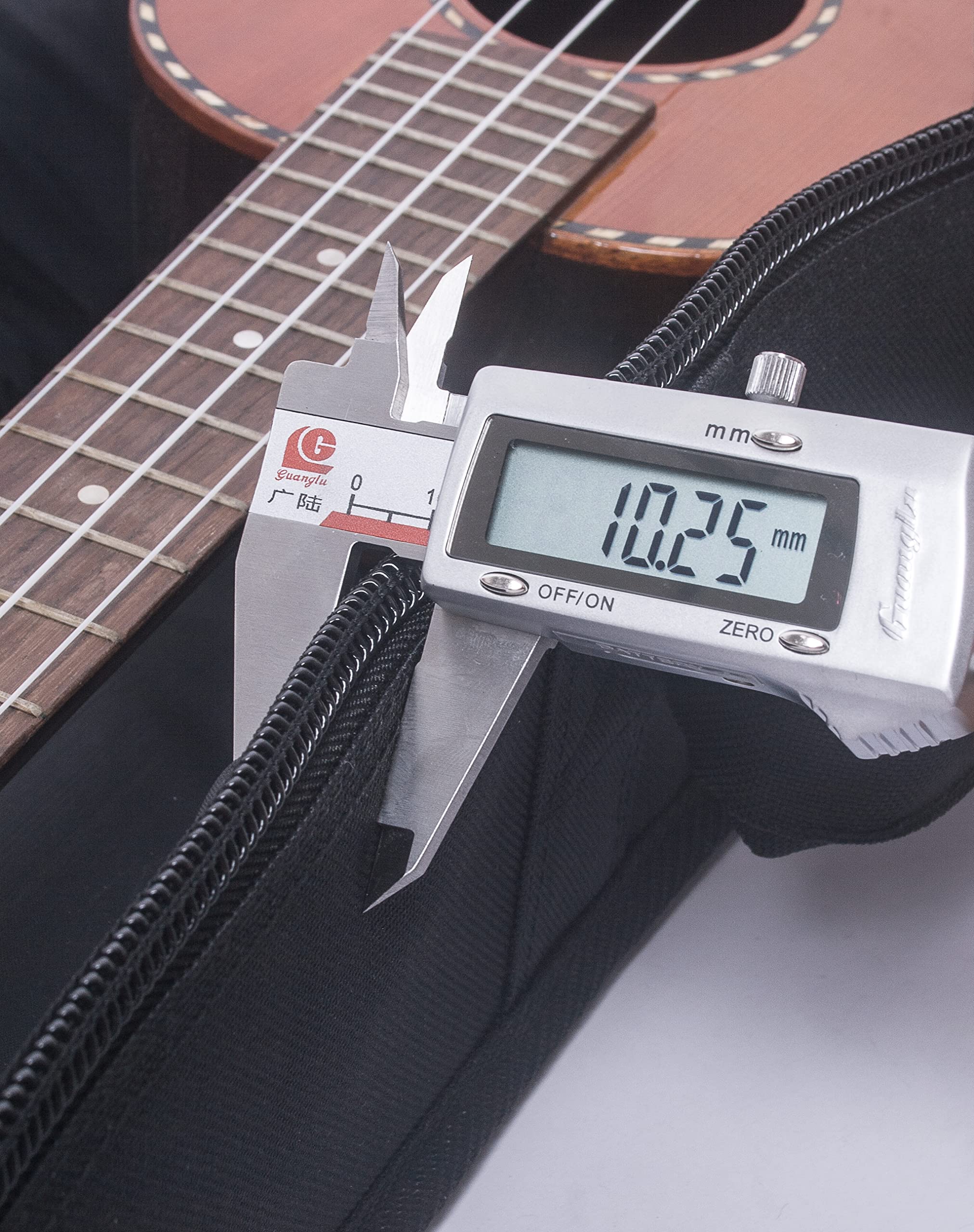 crossrock Ukulele Tasche mit 10 mm gepolstert und gepolsterter Gurt Soprano Silk Grey