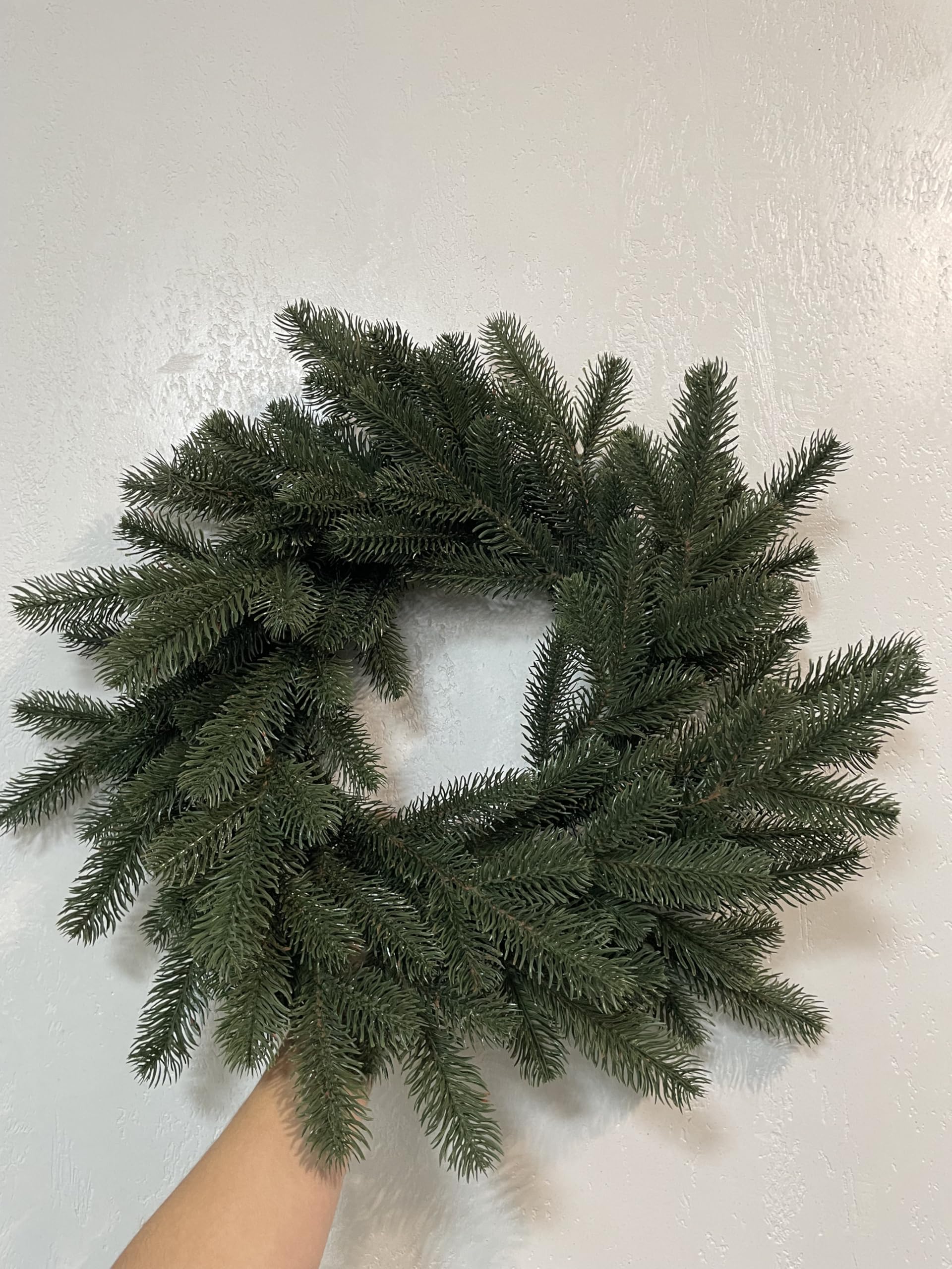 Evergreen Tree Tannenkranz 45 cm – 100% PE Spritzguss – Weihnachtskranz künstlich für Tür, Wand & Tischdeko – Hochwertige Winterdeko