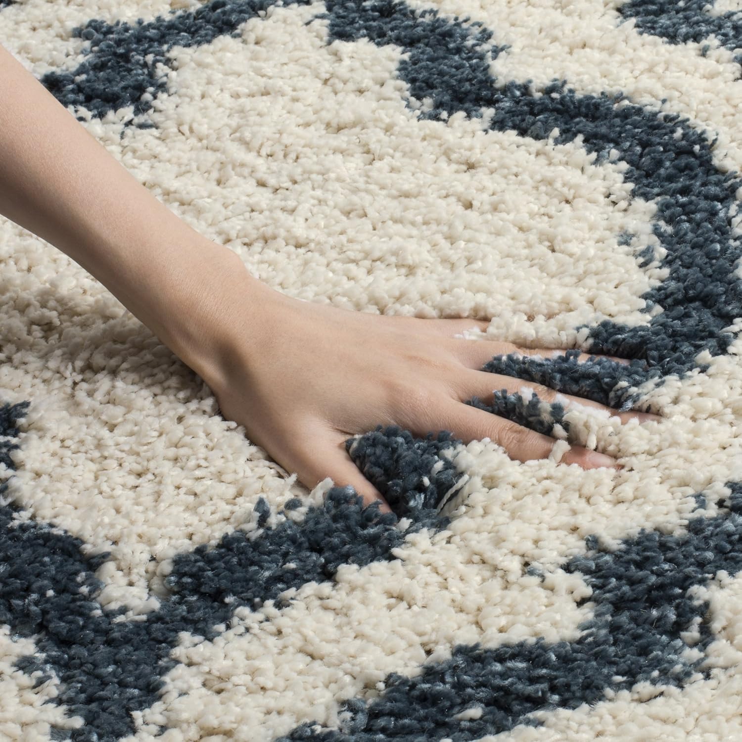 SAFAVIEH Hudson Shag Collection Runner Rug - 2'3" x 8', Ivory & Slate Blue, Moroccan Design, Non-Shedding & Easy Care, 2-inch Thick Ideal for High Traffic Areas in Living Room, Bedroom (SGH284T)