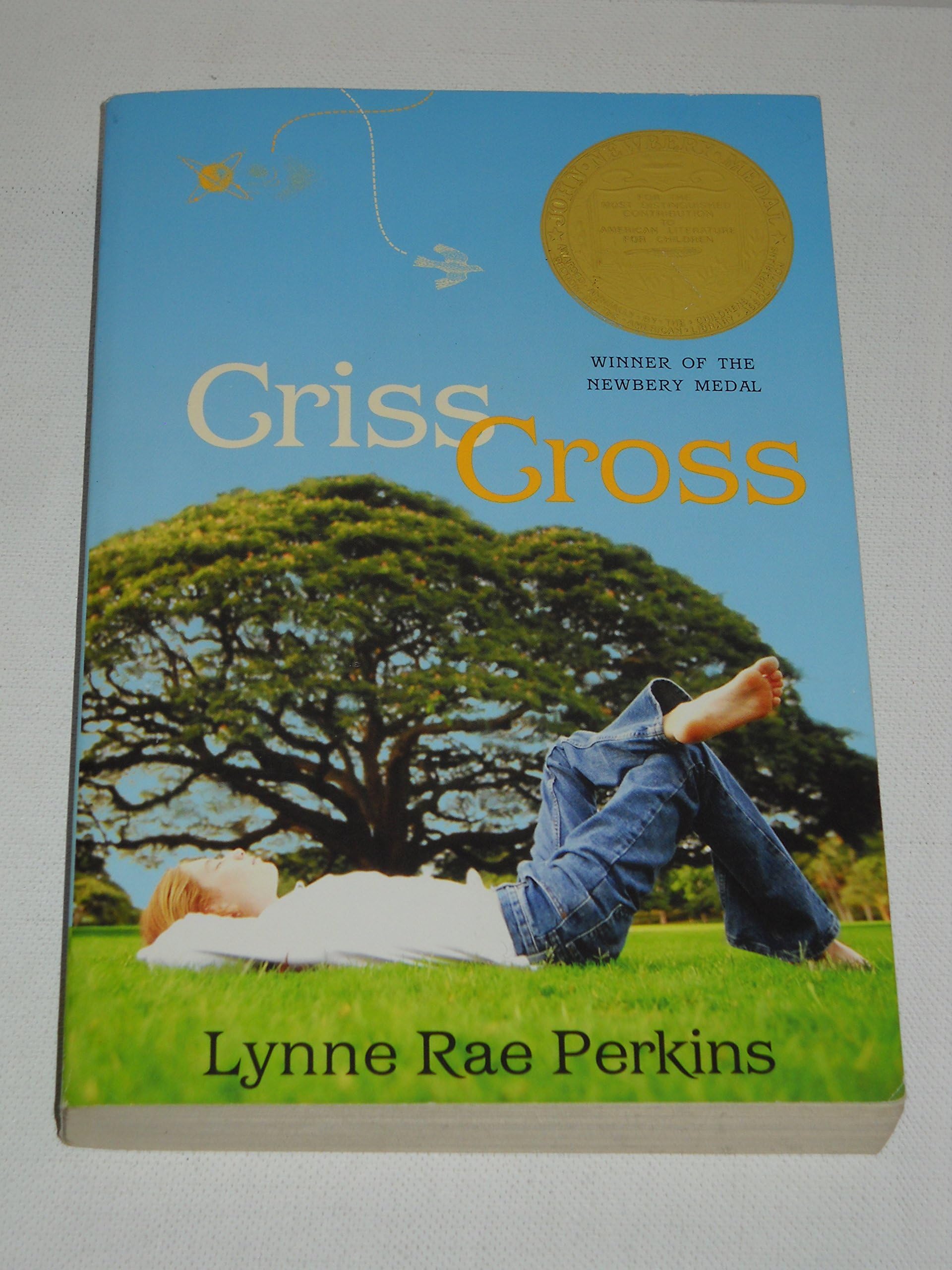 Criss Cross: A Newbery Award Winner – An Authentic Novel of Friendship and Growing Up for Children (Ages 8-12)
