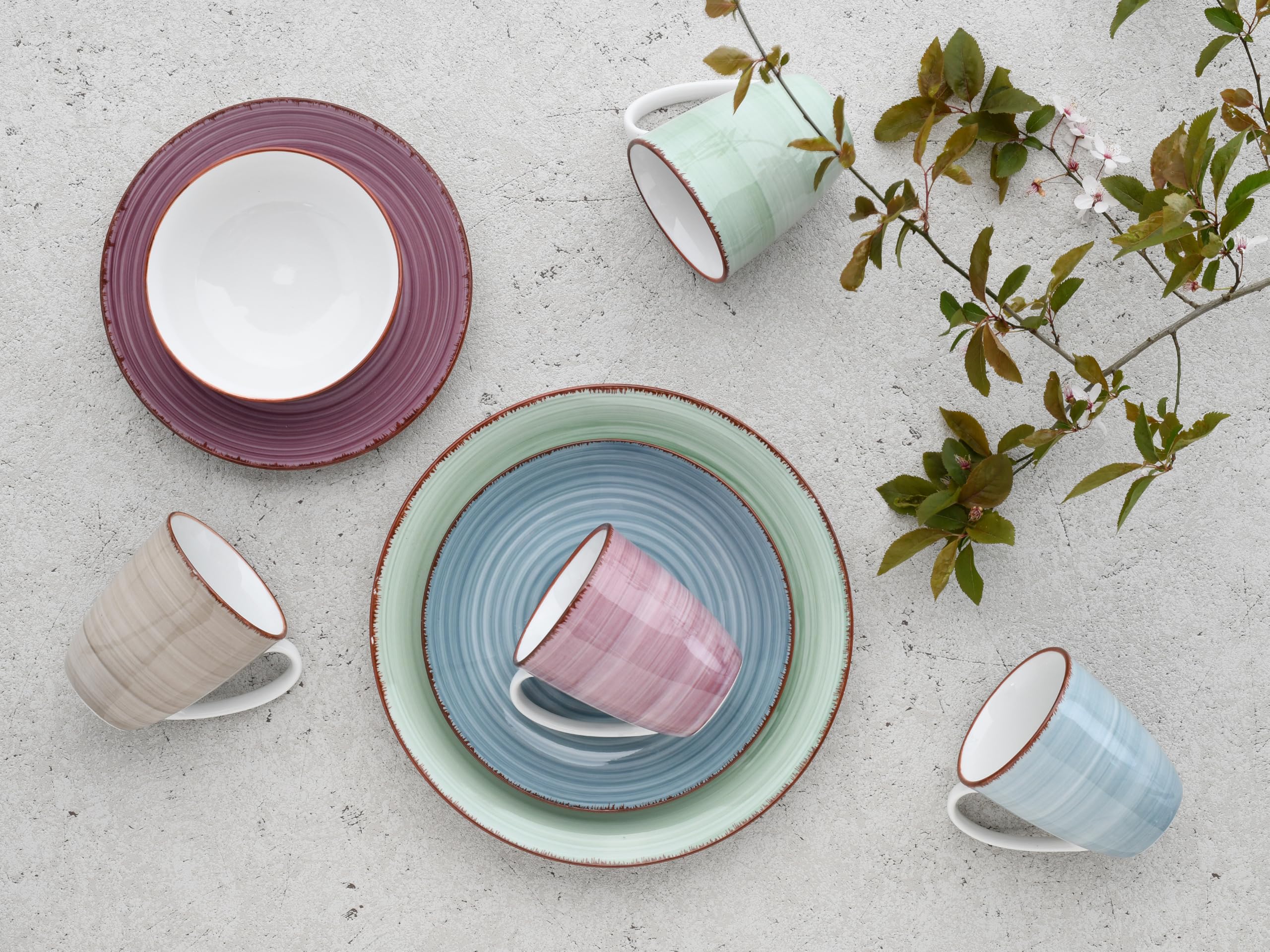 CreaTable, 23332, seria Samba, 12-częściowy zestaw naczyń dla 4 osób, zestaw talerzy z porcelany, nadaje się do mycia w zmywarce i używania w kuchence mikrofalowej, wysokiej jakości produkcja