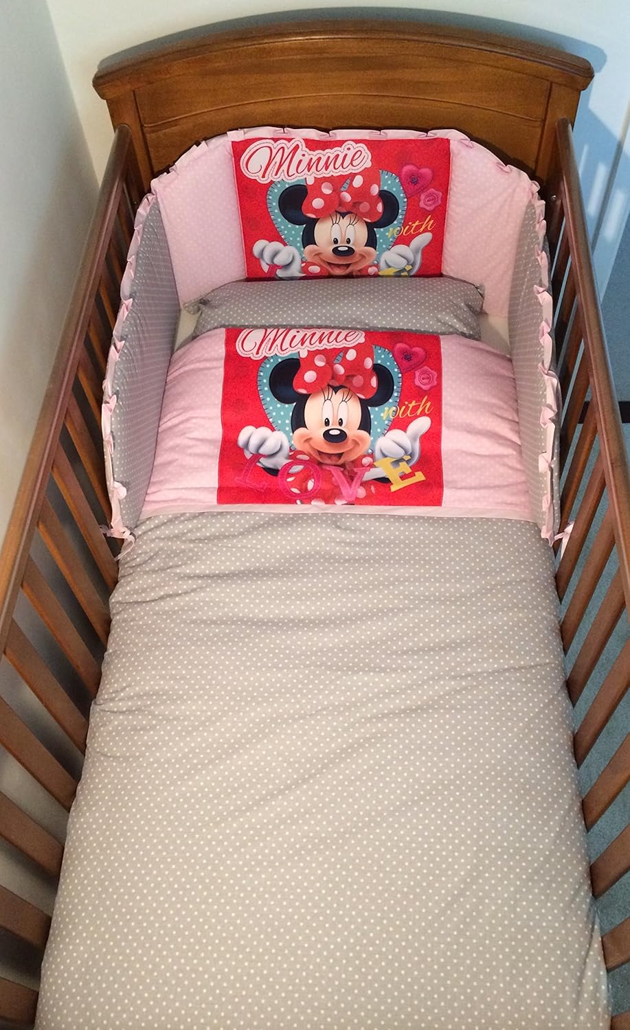 minnie mouse cot bed