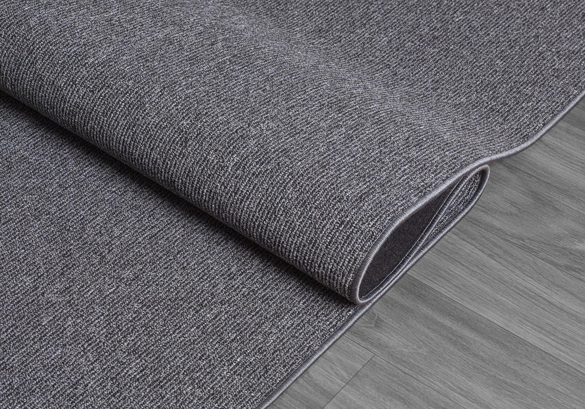 the carpet Natal Moderner einfarbiger Teppich Wohnzimmer, für die Küche geeignet, Tufting, robuster Kurzflor mit Filz-Rücken, weich & schmutzabweisend, Anthrazit, 200 x 290 cm