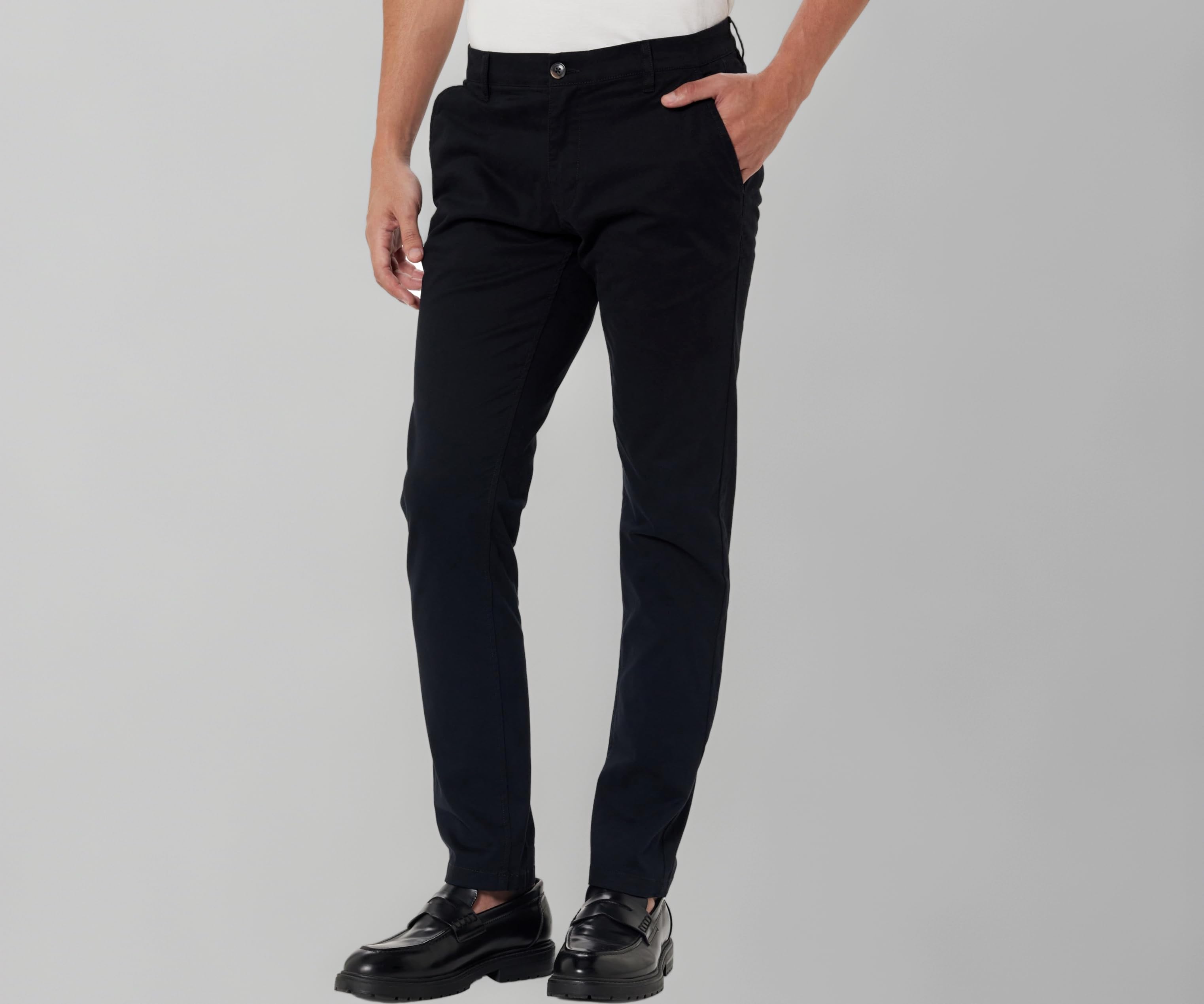 Max Men's Solid Slim Fit Chinos