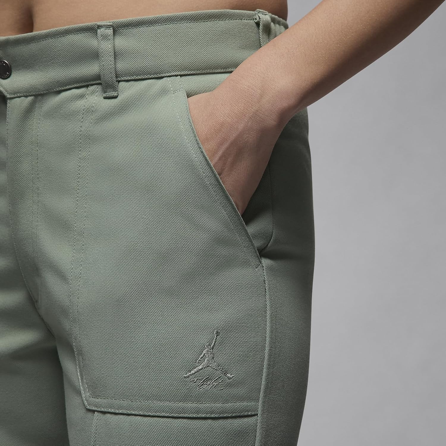 Jordan Women's Woven Pants (FN5446-304, Jade Smoke) Size X-Large