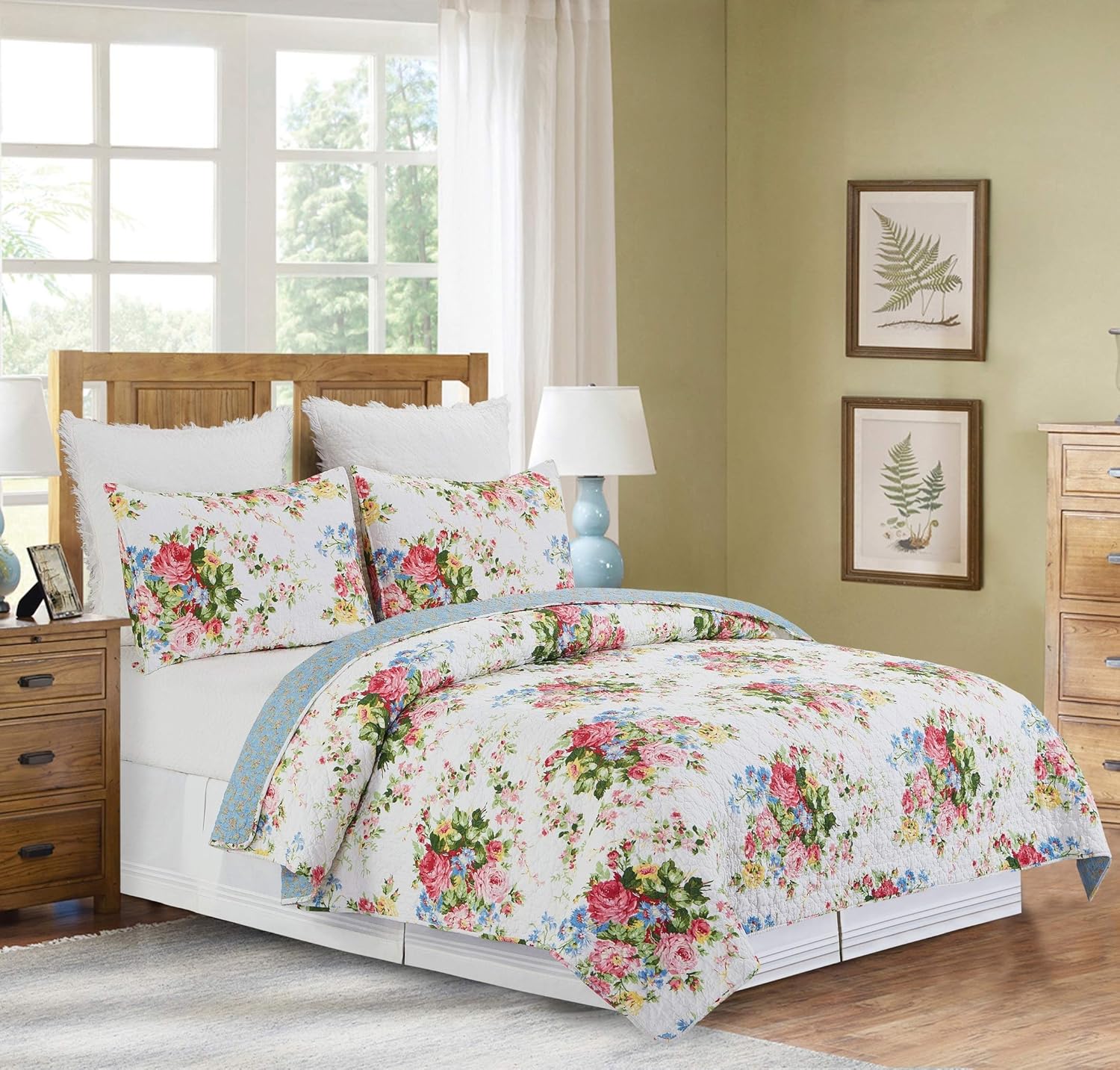 C&F Home Cottage Rose Traditional Floral Full/Queen Quilt Set Machine Washable Reversible Cotton Quilt Set Full/Queen 3 Piece Set Blue