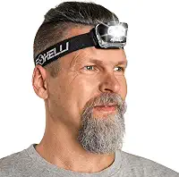 Foxelli Lanterna de cabeça de LED para adultos e crianças, corrida, acampamento, caminhada com luz branca e vermelha, farol leve à prova d'água com faixa de cabeça confortável, 3 pilhas AAA incluídas