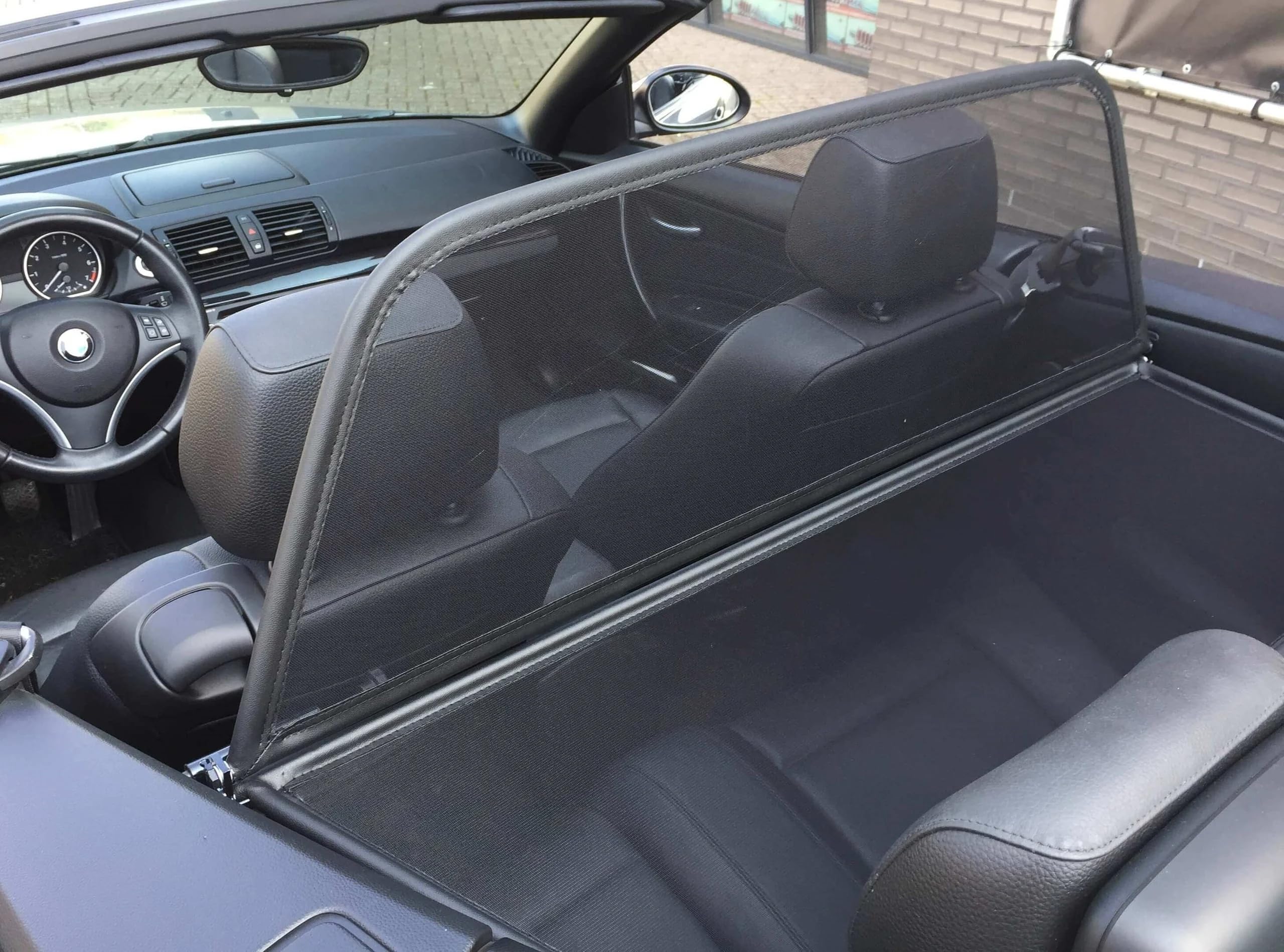 Déflecteur de vent pliable avec fermeture rapide - noir pour BMW e88 2008-2014 | Filet Anti-Remous Coupe | Déflecteur d'air