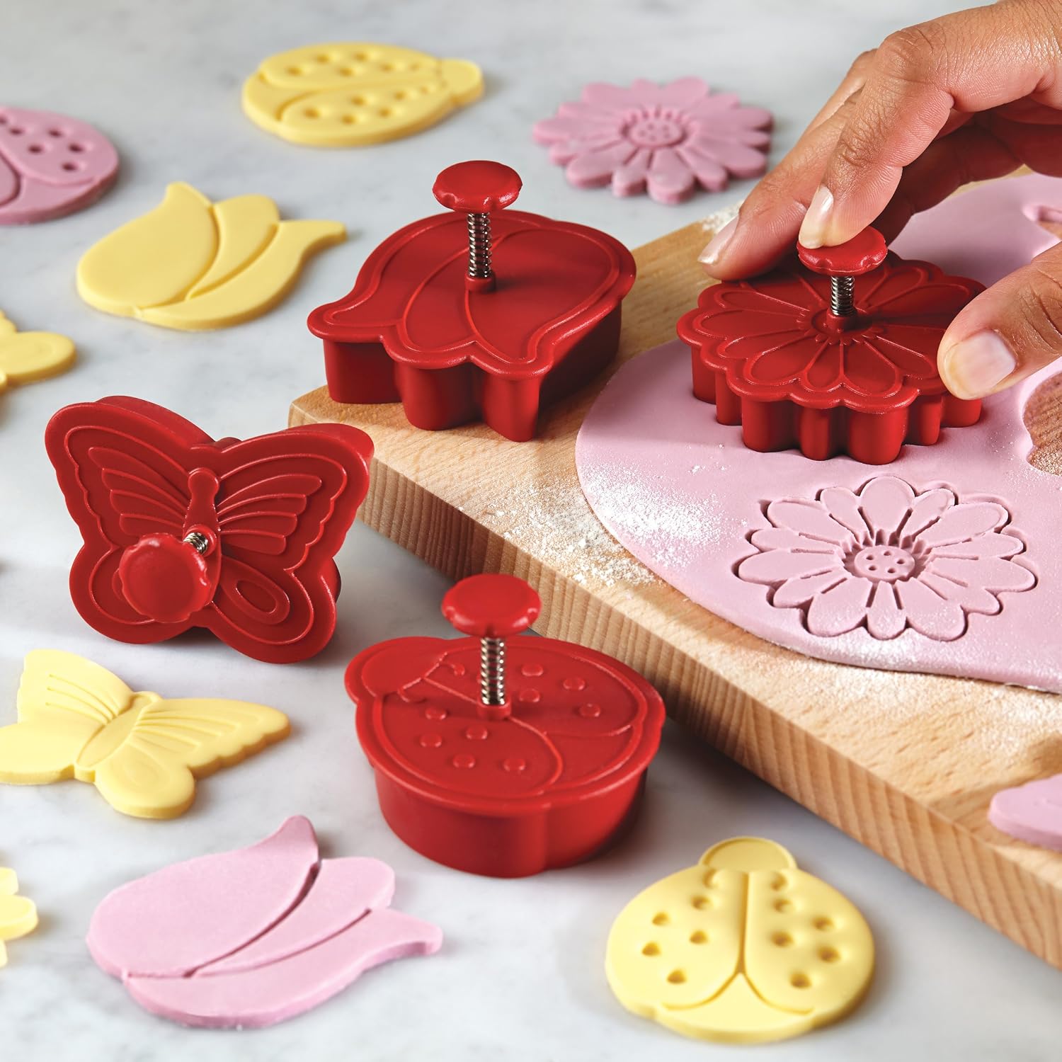 Cake Boss Decorating Tools Fondant Press Set, Red