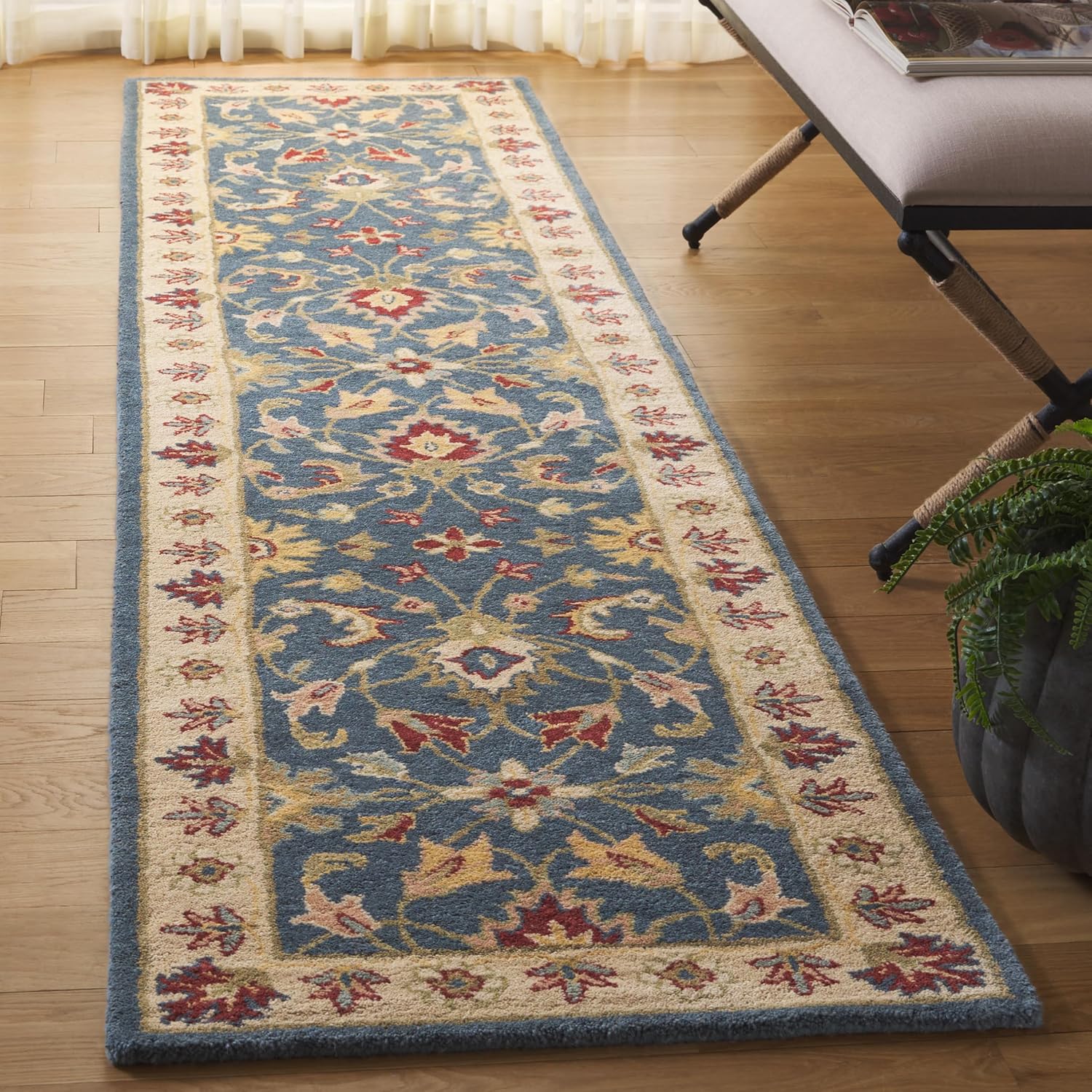 SAFAVIEH Antiquity Collection 2'3" x 10' Blue / Beige AT15A Handmade Traditional Oriental Premium Wool Runner Rug