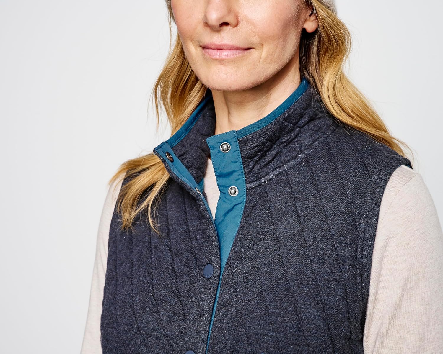Orvis Women's Outdoor Quilted Snap Vest