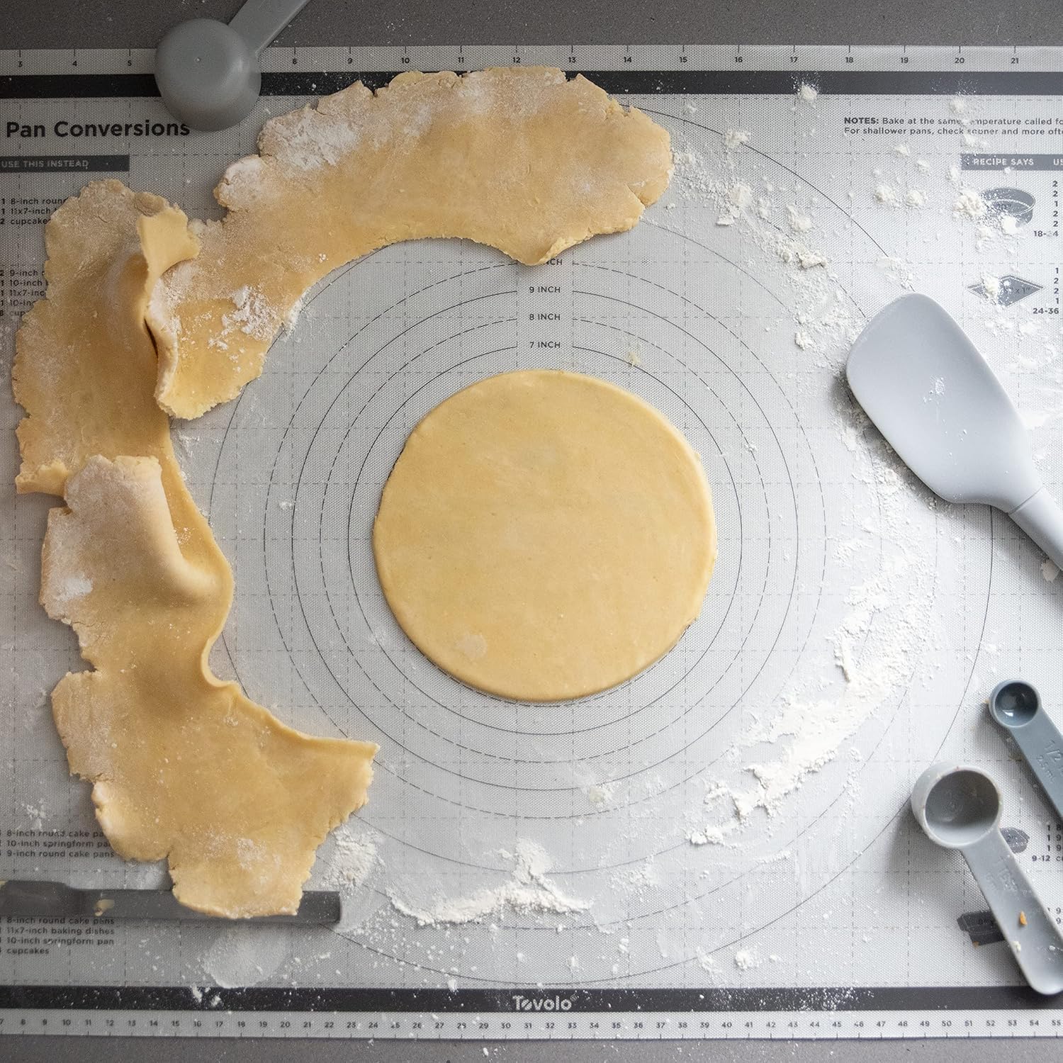 Tovolo TrueBake Sil Pastry Mat w/ Reference Marks for Baking, Food and Meal Prep, Cooking and More 25" x 18"